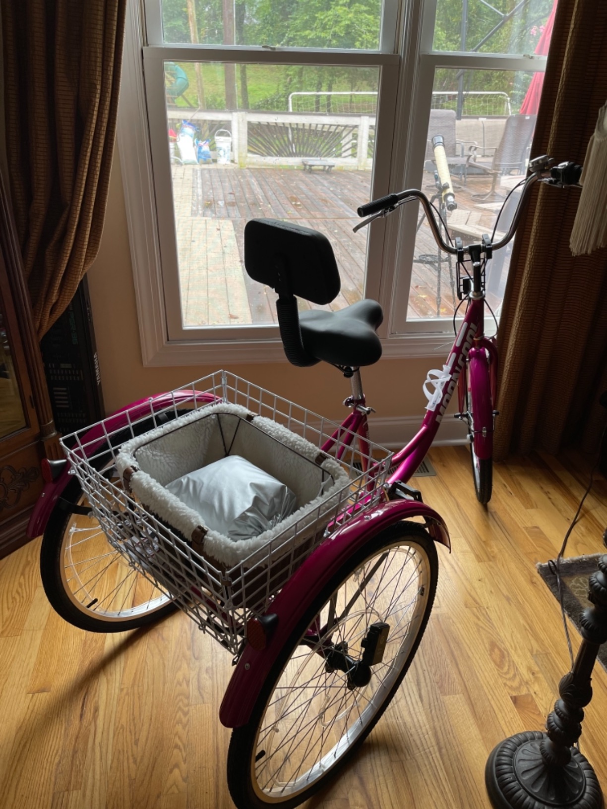 MOONCOOL Adult Tricycles 3 Wheel 7 Speed Trikes, 20/24/26 inch Adult Trikes 3 Wheeled Bike with Basket for Seniors, Women, Men customer photo 2