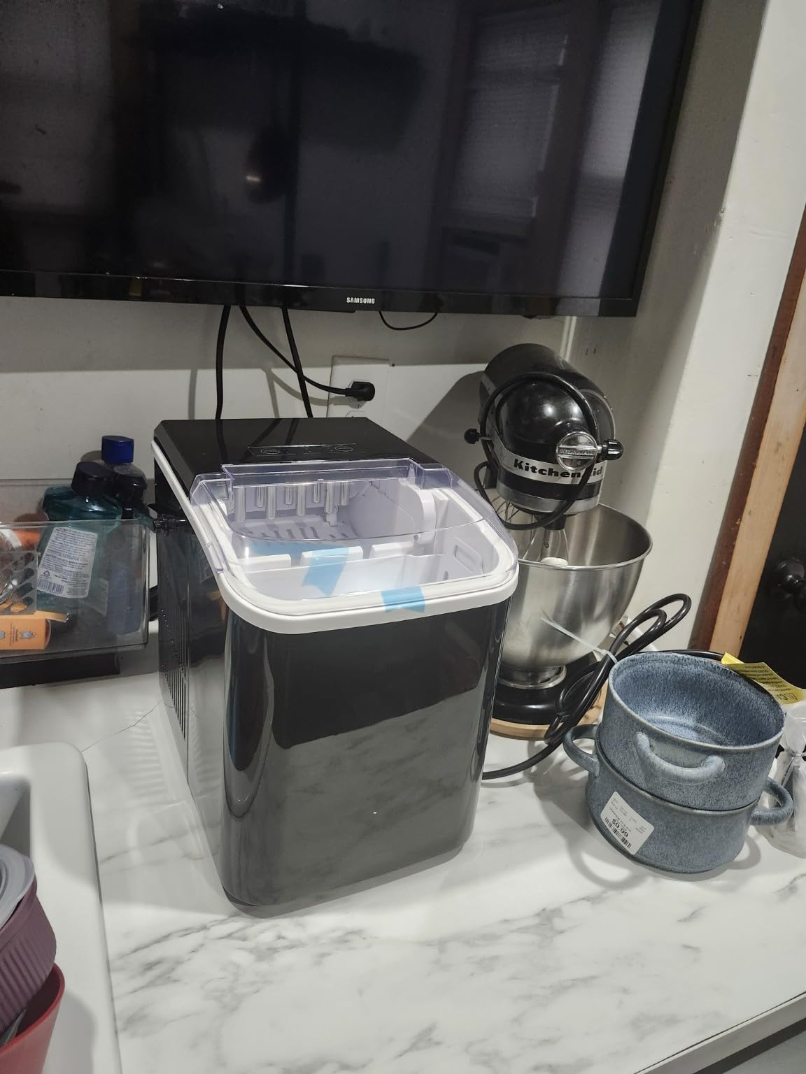 NEWBULIG Ice Makers Countertop with Handle, Portable Ice Machine, 9 Bullet Cubes in 6 Mins, 26lbs in 24Hrs, Auto-Cleaning, with Basket and Scoop customer photo 2