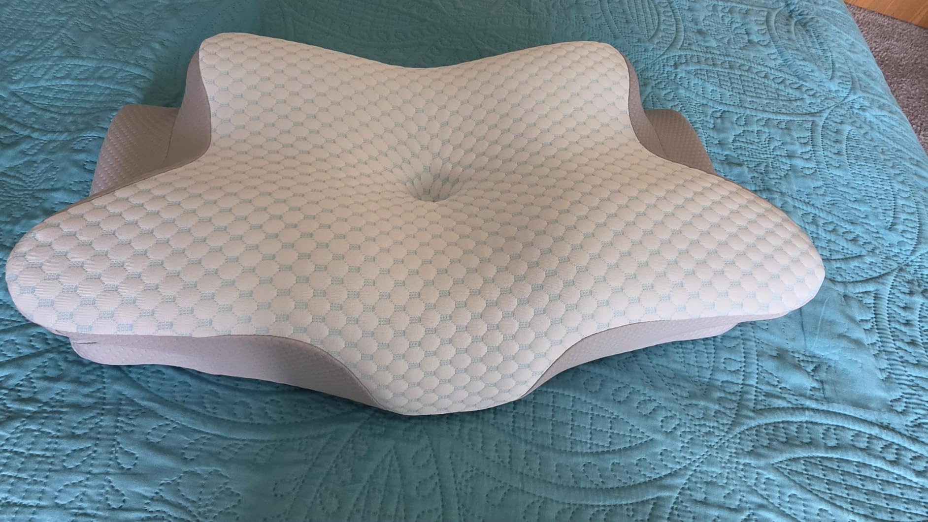 Cervical Neck Pillow for Pain Relief - Ergonomic Pillow Side Sleeper Pillow for Sleeping, Orthopedic Bed Pillow Neck Support Pillow, Contour Memory Foam Pillows for Side Back Stomach Sleepers customer photo 2