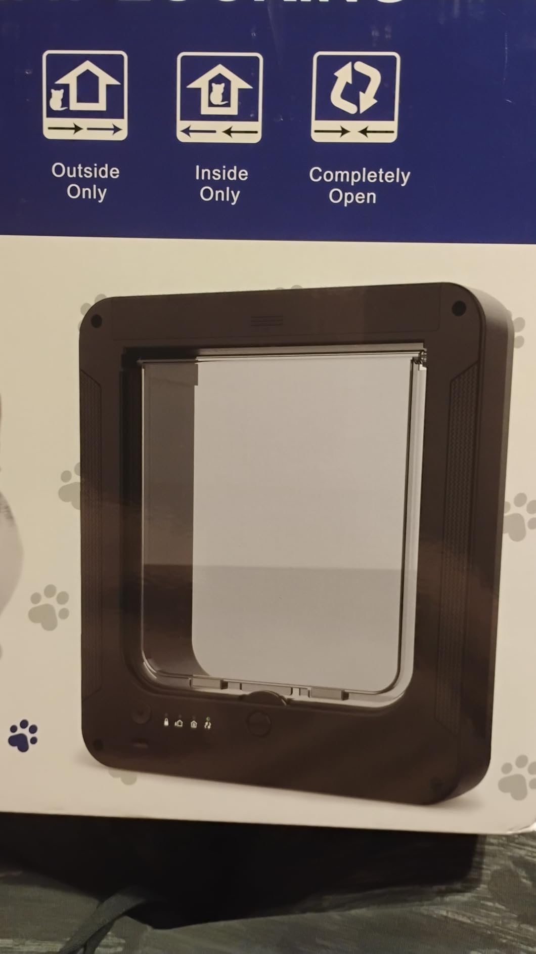 Smart Cat Door with 4 Collar Sensor Key, RFID Cat Door Collar Activated with Remote Control, 4 Way Locking Cat Flap Automatic Pet Door Interior & Exterior (White) customer photo 1