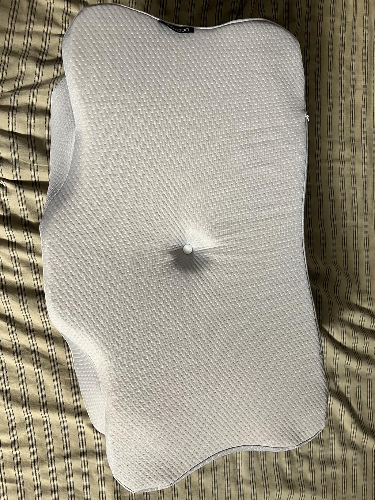 Besyodo Cervical Pillow for Neck Pain Relief - Ergonomic Neck Pillow for Sleeping, Contour Memory Foam Pillows Side Sleeper Pillow for Neck Support, Bed Pillow for Back Stomach Sleepers customer photo 1