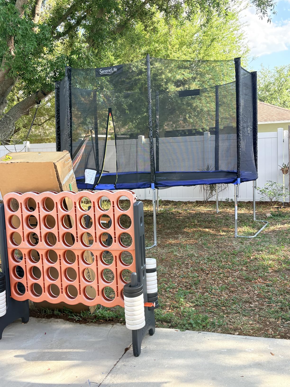 SereneLife Trampoline Outdoor 8FT 10FT 12FT 14FT with Enclosure Net, Ladder and Anti-Rust Coating - ASTM Approved Recreational Trampolines - Heavy Duty Yard Trampolines for Kids and Adults customer photo 1