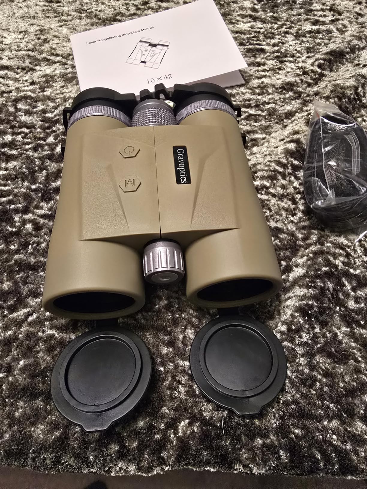 Rangefinder Binoculars for Hunting, 1968 Yard Long Range Laser Rangefinding 10x42mm, Fast 0.15s IP65 Waterproof ±0.5m Accuracy Range Finder Built in for Hunter/Outdoors customer photo 1