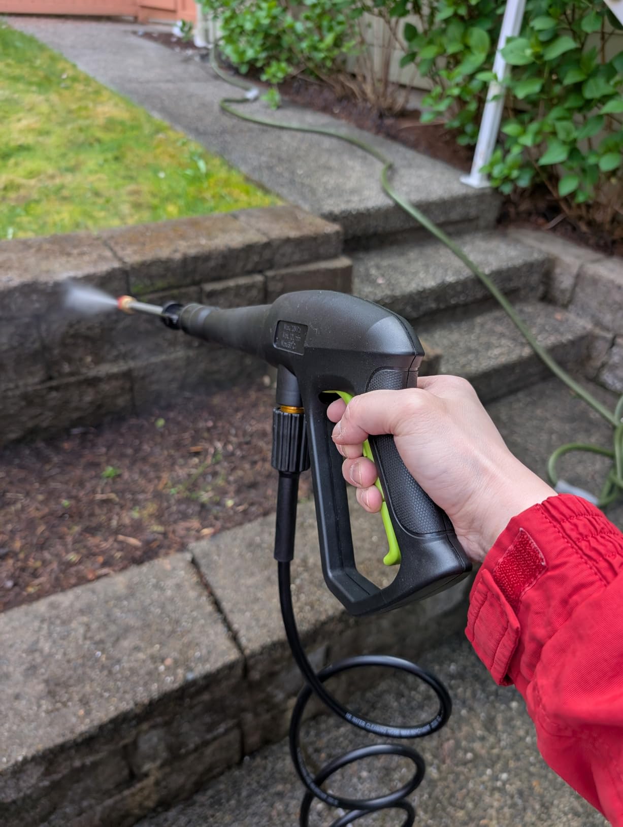 Yeryork Pressure Washer, 3500 PSI Power Washer with 4 Lockable Wheels, Steel Wand, 4 Quick Connect Nozzles, 500ml Foam Cannon, High Pressure Washer for Decks/Driveways/Cars Cleaning customer photo 1