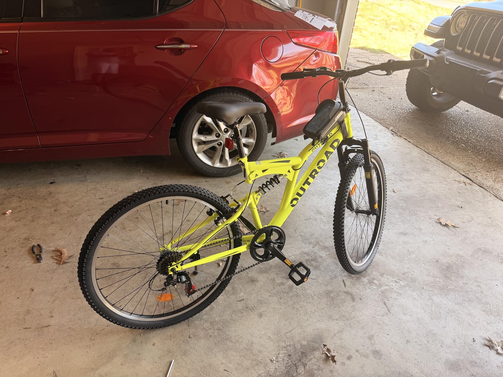 Max4out 26 inch Mountain Bike Dual Full Suspension, Outdoor Hybrid Bikes, 7-Speed, High-Carbon Steel, for Men Women Adult customer photo 1