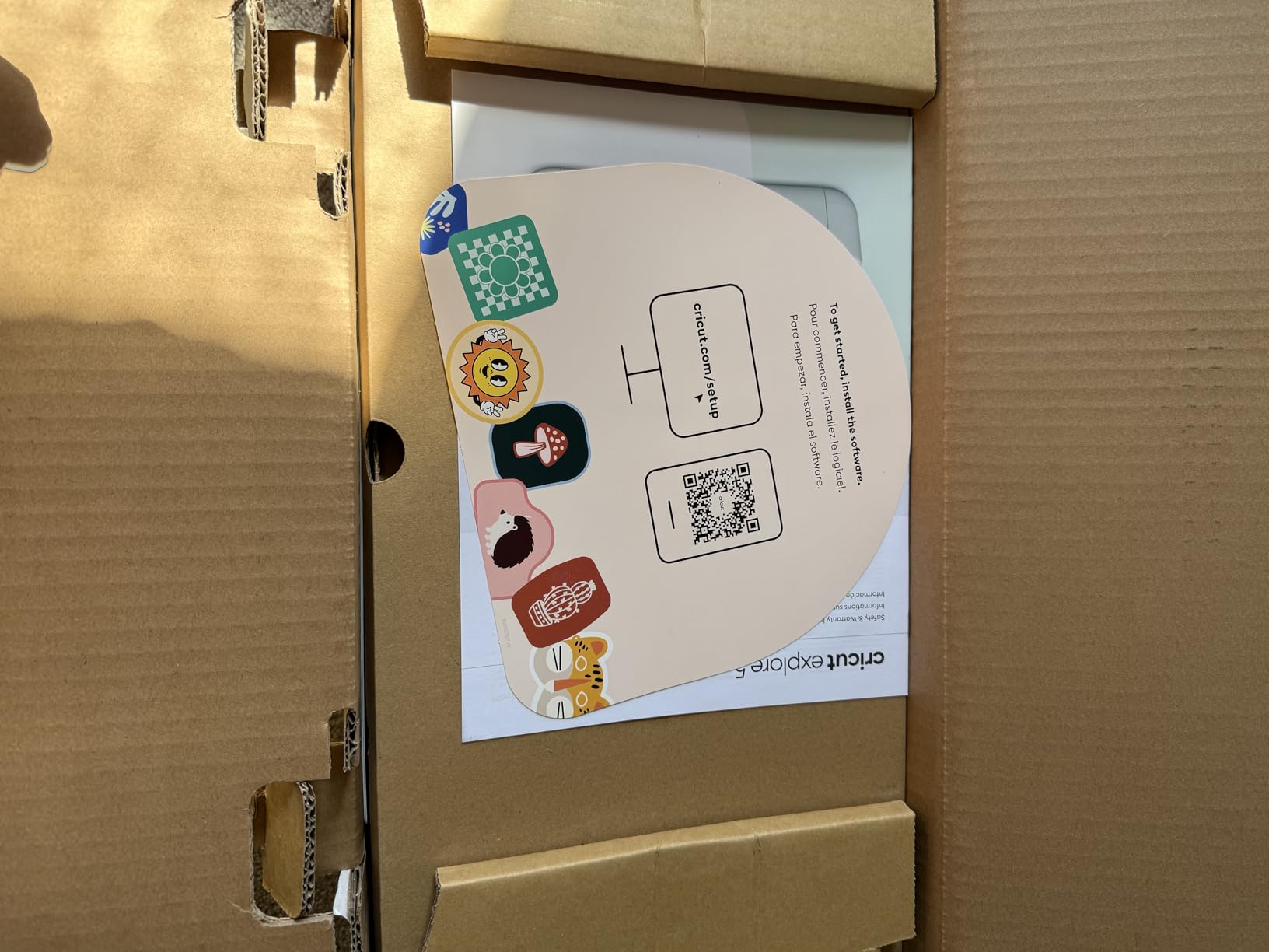 Cricut Explore 5 Essential Bundle + Digital Content, Taupe - Precise Cutting Machine customer photo 1
