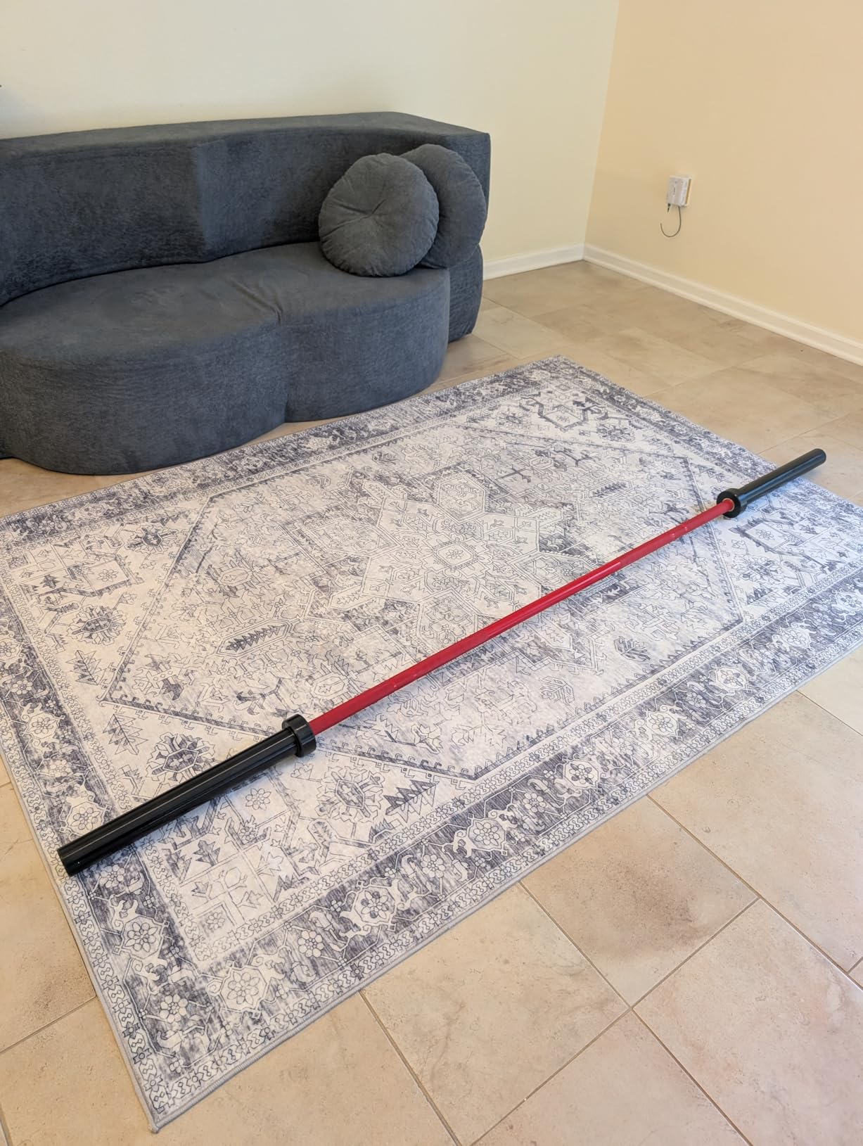 GarveeLife 7FT Olympic Barbell, Weight Bar For Weightlifting and Powerlifting, 45lb Olympic Bar with Needle Bearings customer photo 1