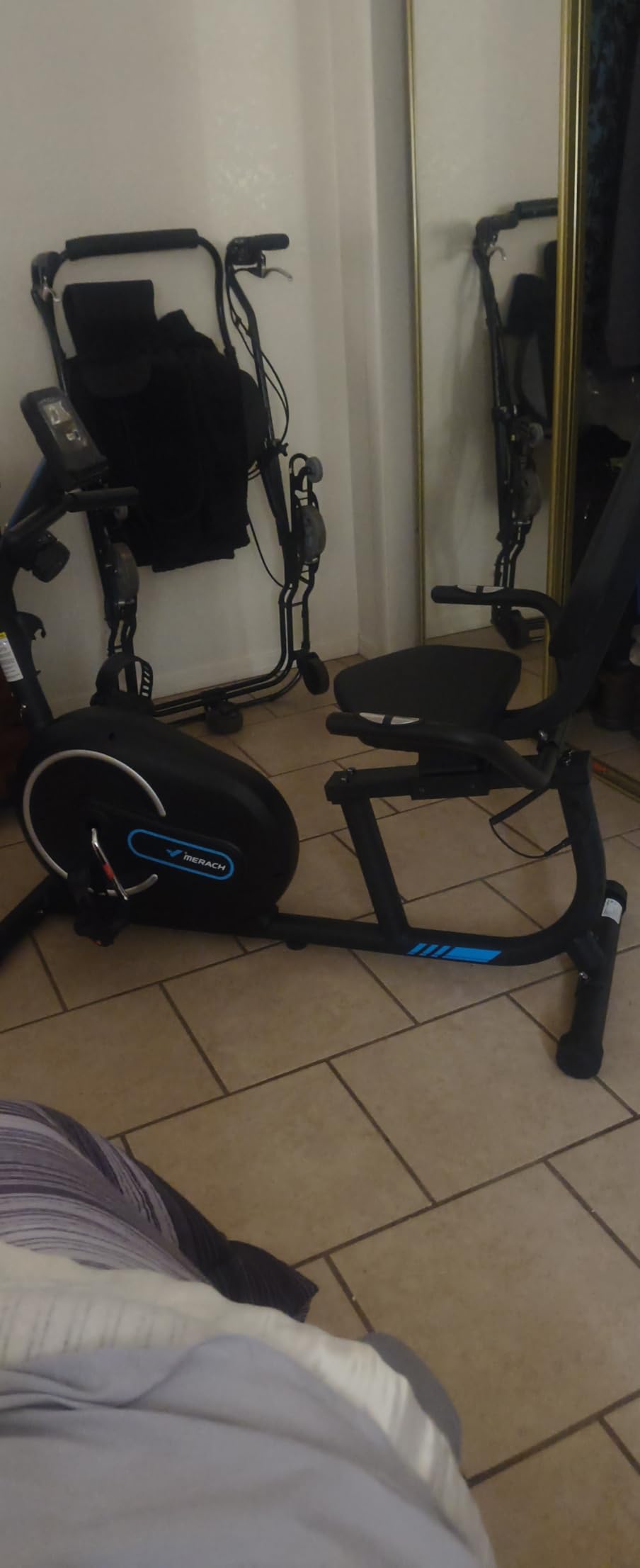 MERACH Recumbent Exercise Bikes for Home with Smart Bluetooth Equipment Exercise Bikes App, LCD, Heart Rate Handle Stationary Bikes for Home, Magnetic Recumbent Exercise Bike for Seniors Gym customer photo 1