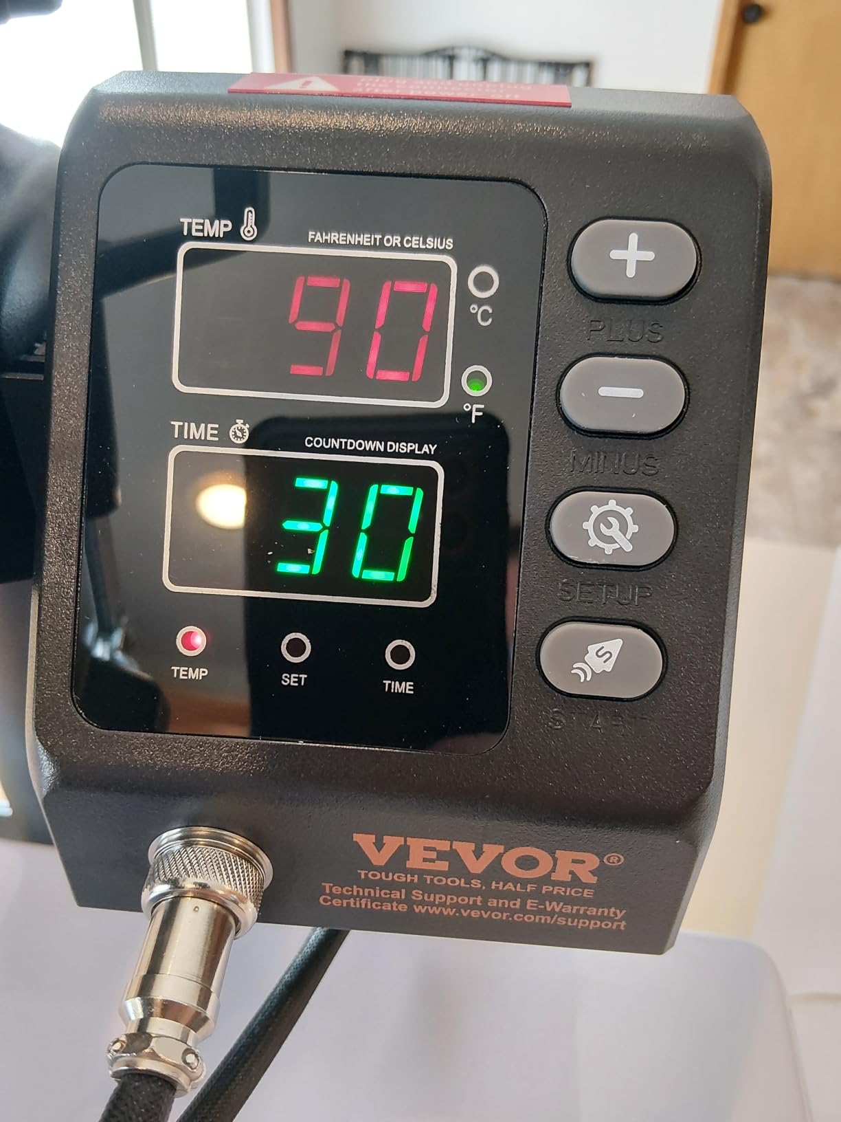 VEVOR Heat Press Machine, 15 x 15 in, 8-in-1 Multifunction, 360° Swing Away, Heat Up Fast and Even, Digital Precise Control, Sublimation Press Machine for T-Shirts, Mugs, Tumblers, Caps, Plates customer photo 2