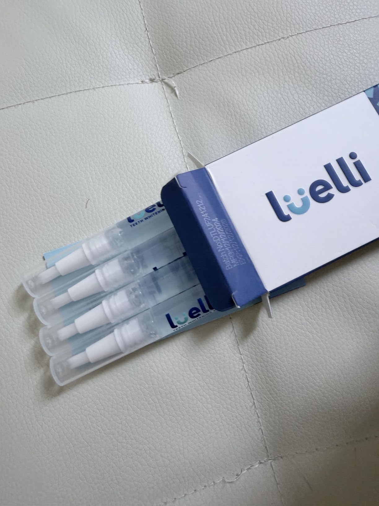 Luelli Teeth Whitening Kit with 35% Carbamide Peroxide - Teeth Whitener for Sensitive Teeth | Enamel Safe - 32 LED Lights - Wireless with Tray and Whitening Gel Pen for Home | Travel (Mint) customer photo 1