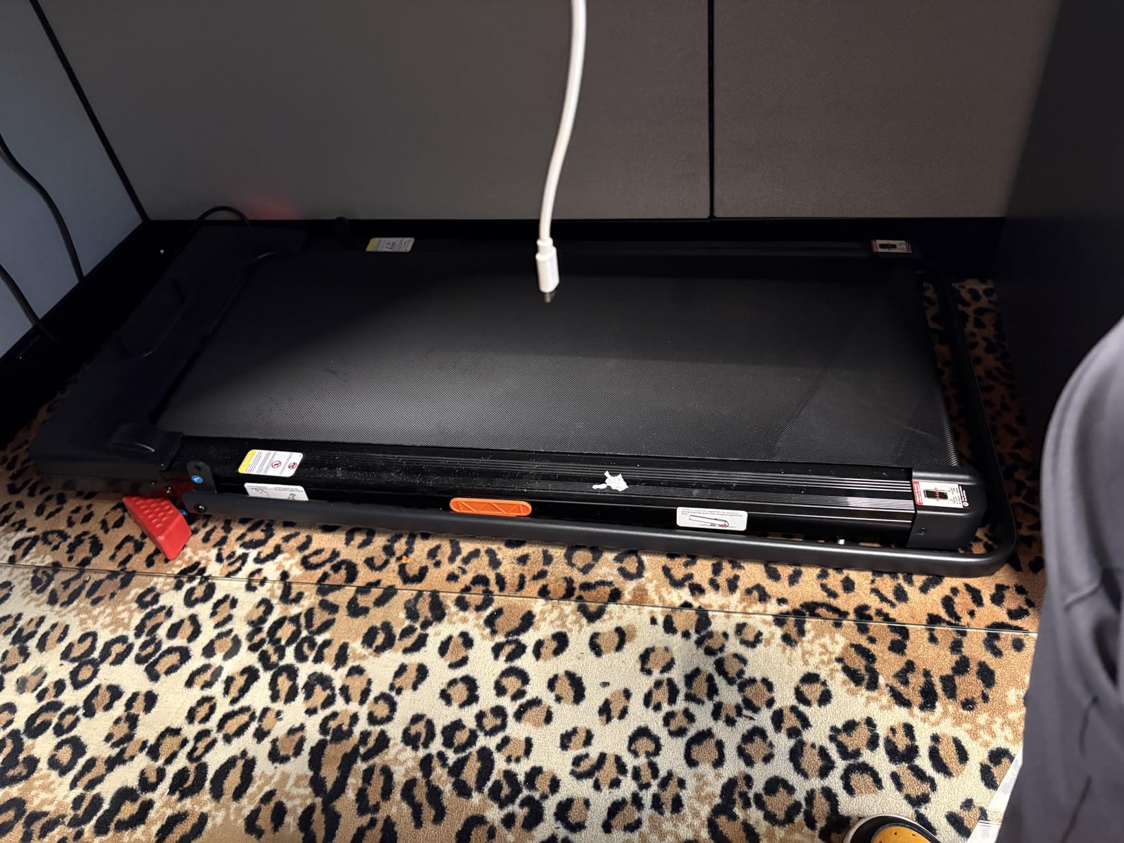 4-in-1 Walking Pad Treadmill with 15% Incline, Quiet Under Desk Treadmills for Home & Office, Compact Foldable Treadmill with Handles and 2.5HP Brushless, 330 LBS Capacity customer photo 2