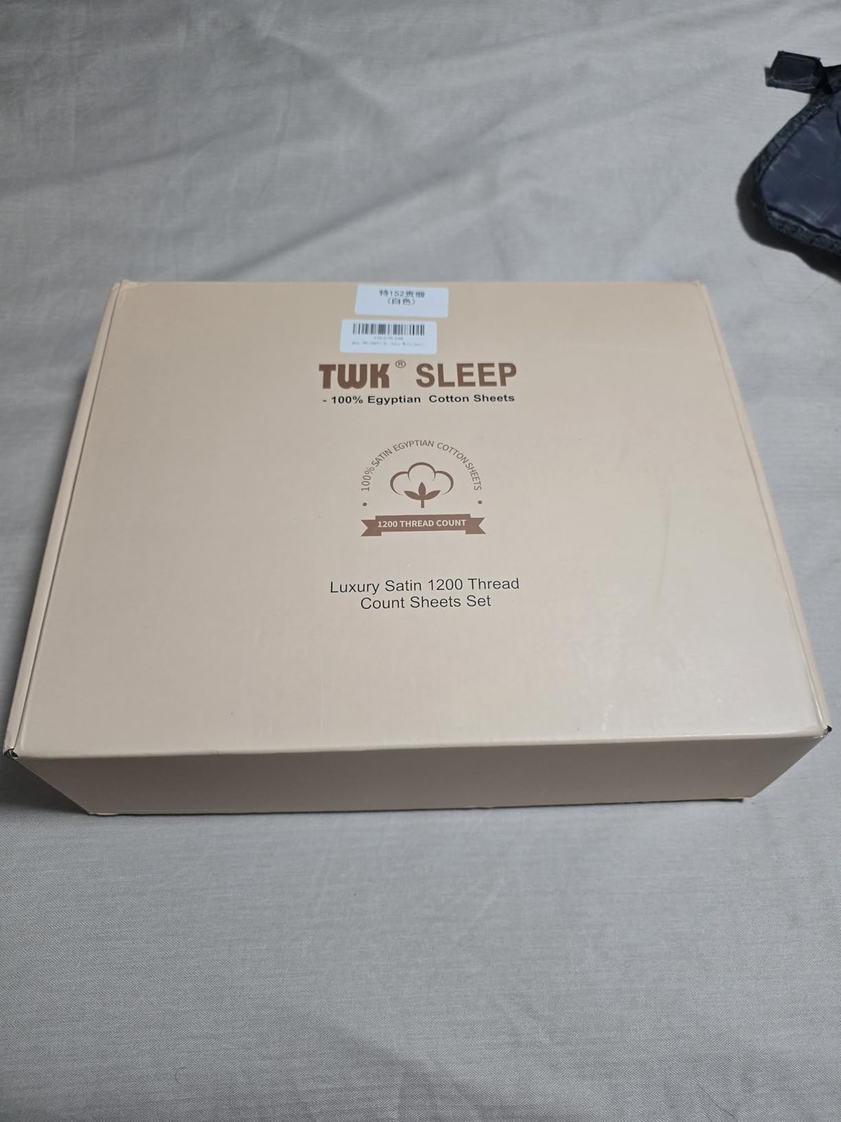 TWK Luxury Sheet Set, Genuine 100% Viscose Derived from Bamboo, Cooling & Breathable, Silky Soft, Bedding Sheets & Pillowcases (White, King(78 * 80 * 15)) customer photo 1