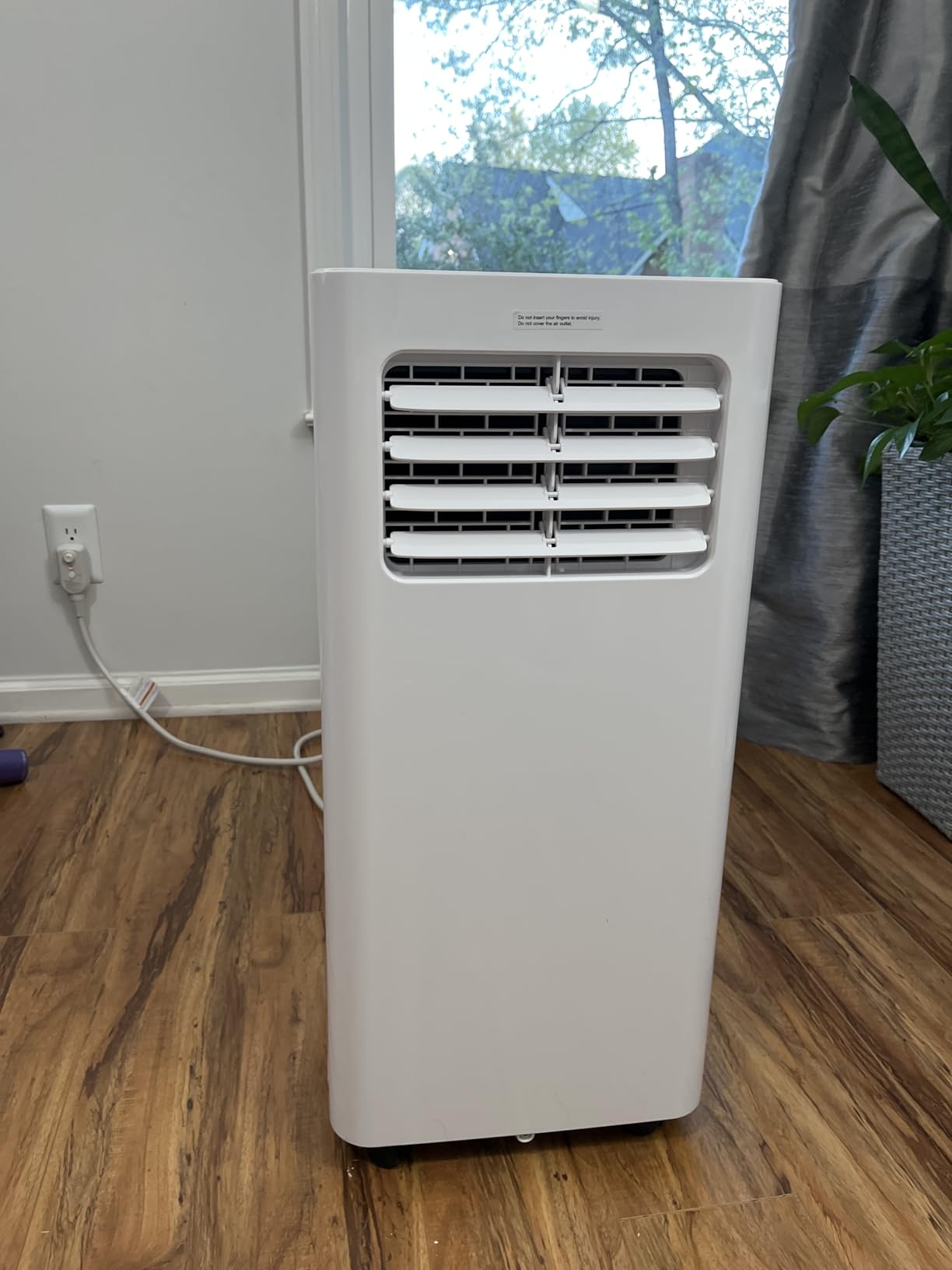 Feelfunn 10,000 BTU Portable Air Conditioner - Cools 450 Sq. Ft., 3-in-1 Portable AC Unit with Cool/Fan/Dehumidifier/Sleep, Quiet AC with LED Display, Remote & 24H Timer, for Bedroom, Dorm, Apartment customer photo 2