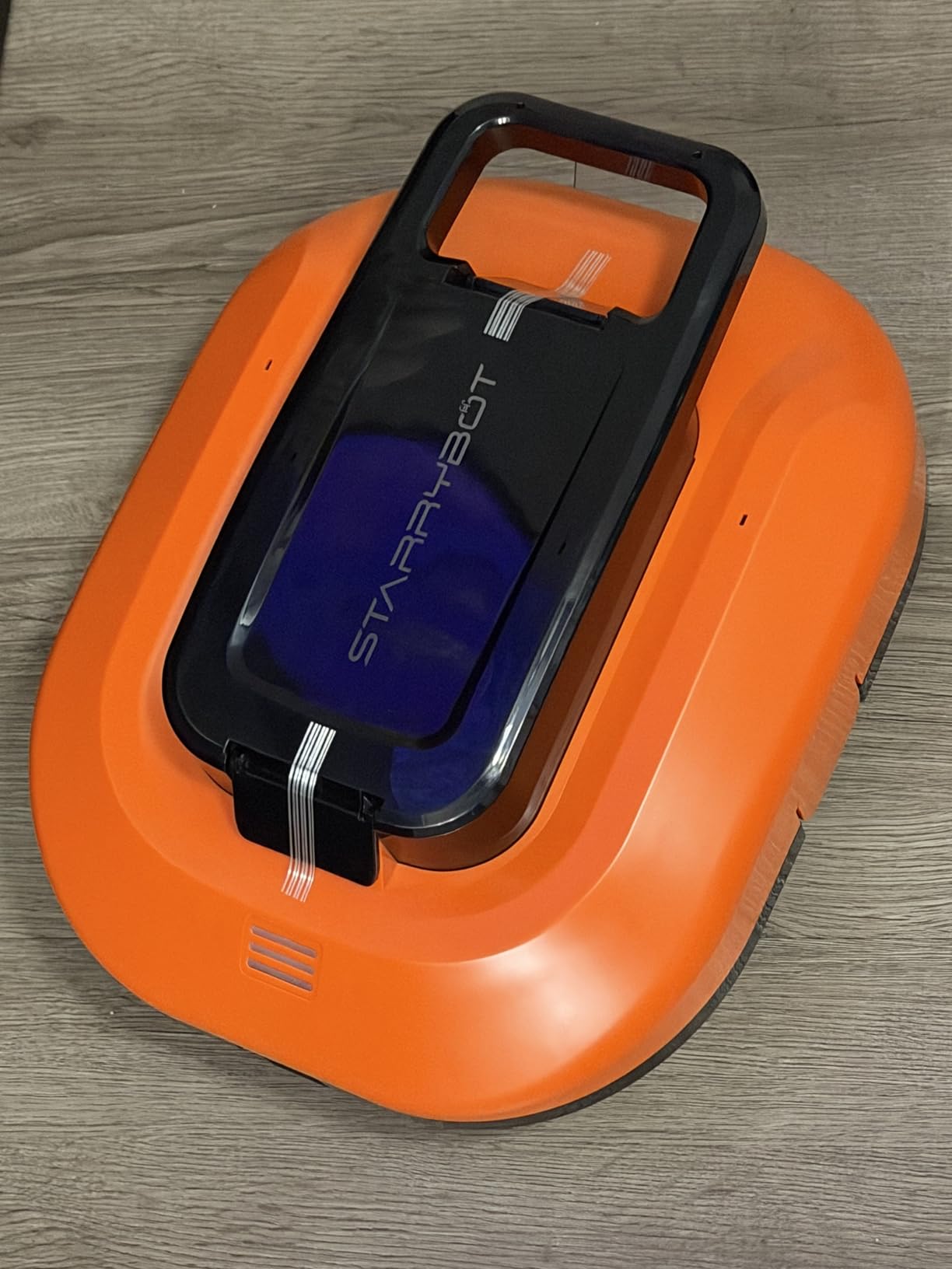 STARRYBOT Cordless Robotic Pool Cleaner with Dual high-Efficiency Motors Delivers Strong Suction, Smart Self-Parking,Smart LED Indicator,Pool Vacuum for Above-Ground Flat Pool up to 900 Sq.ft(White) customer photo 2