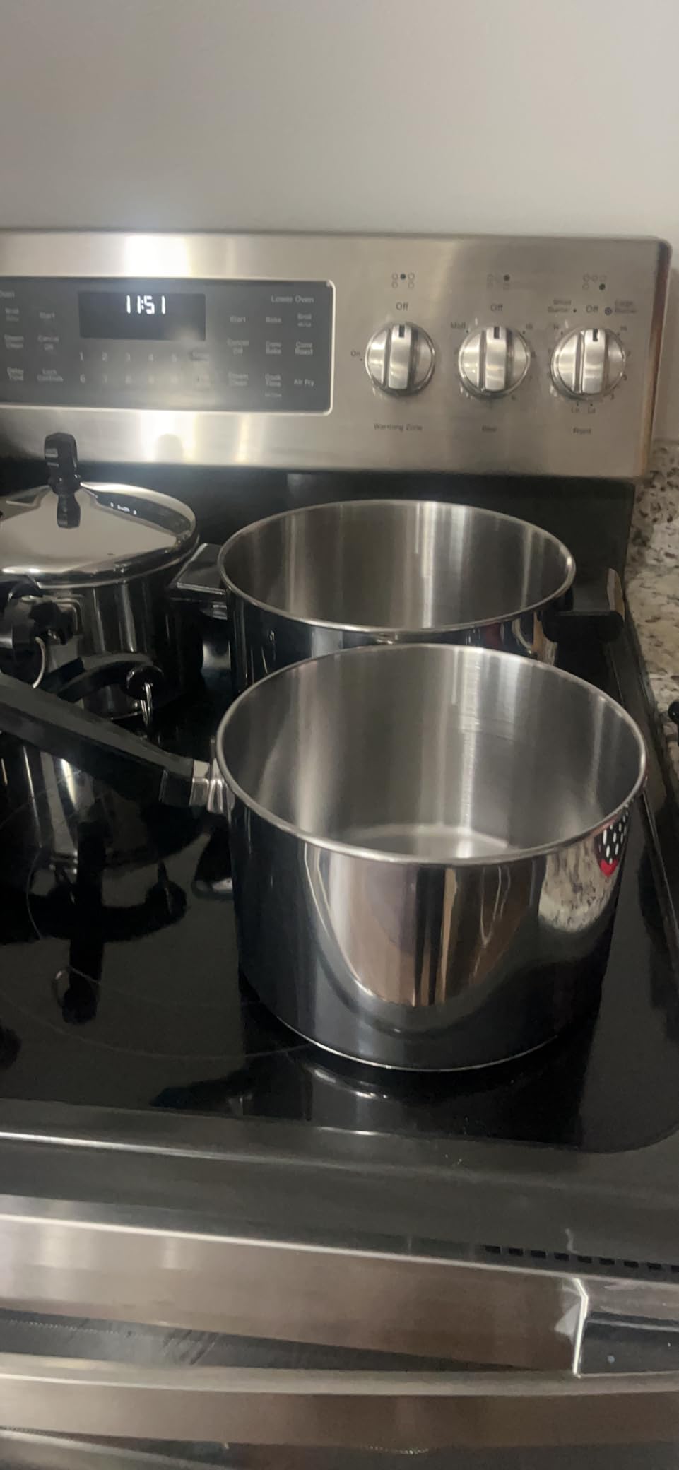 Farberware Classic Series Stainless Steel Stockpot with Lid, 6-Quart Pot customer photo 2