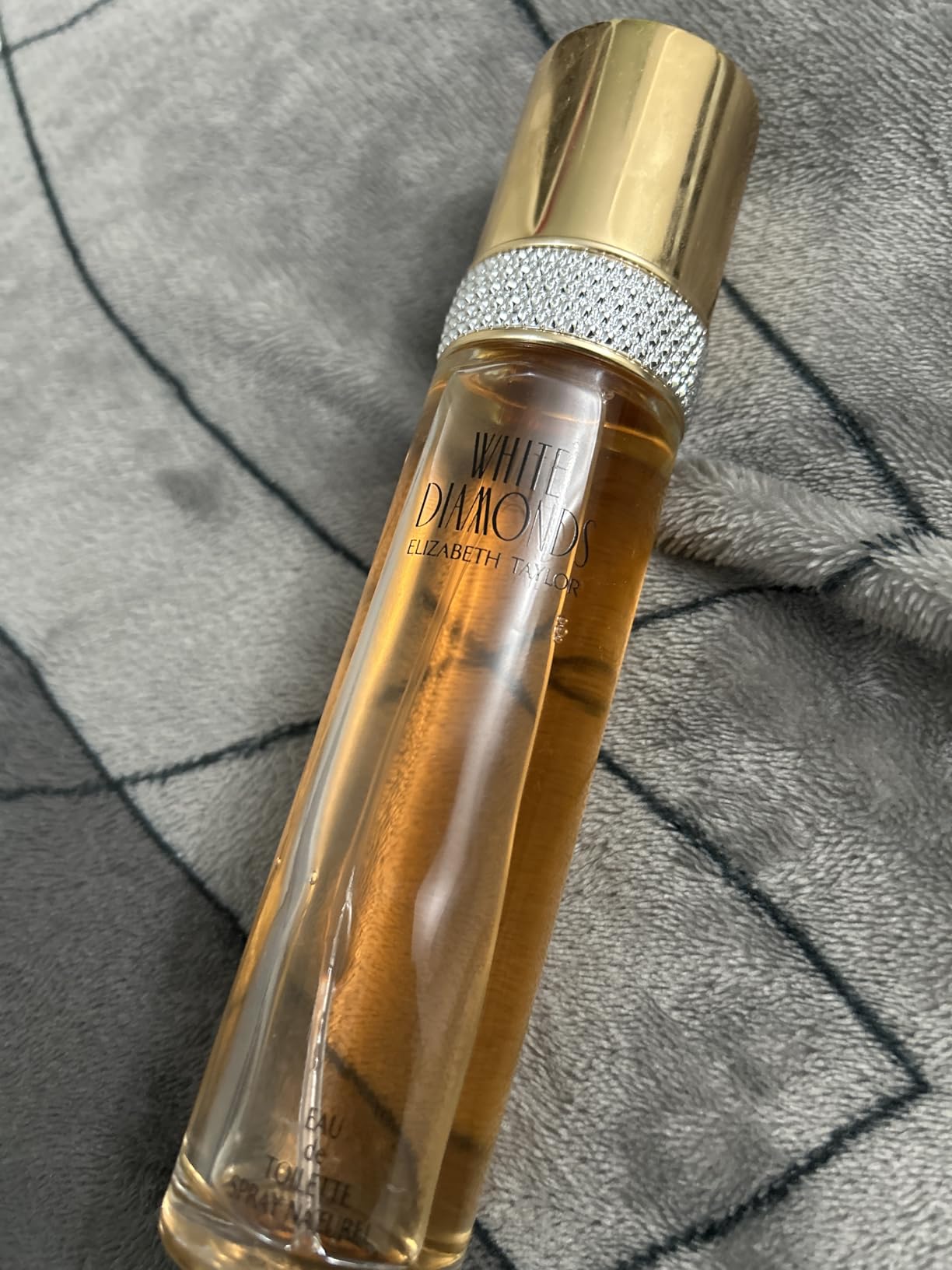 Elizabeth Taylor White Diamonds Women's Perfume, Long-Lasting Floral Fragrance for Her, Eau de Toilette EDT Spray, 3.3 fl oz customer photo 1