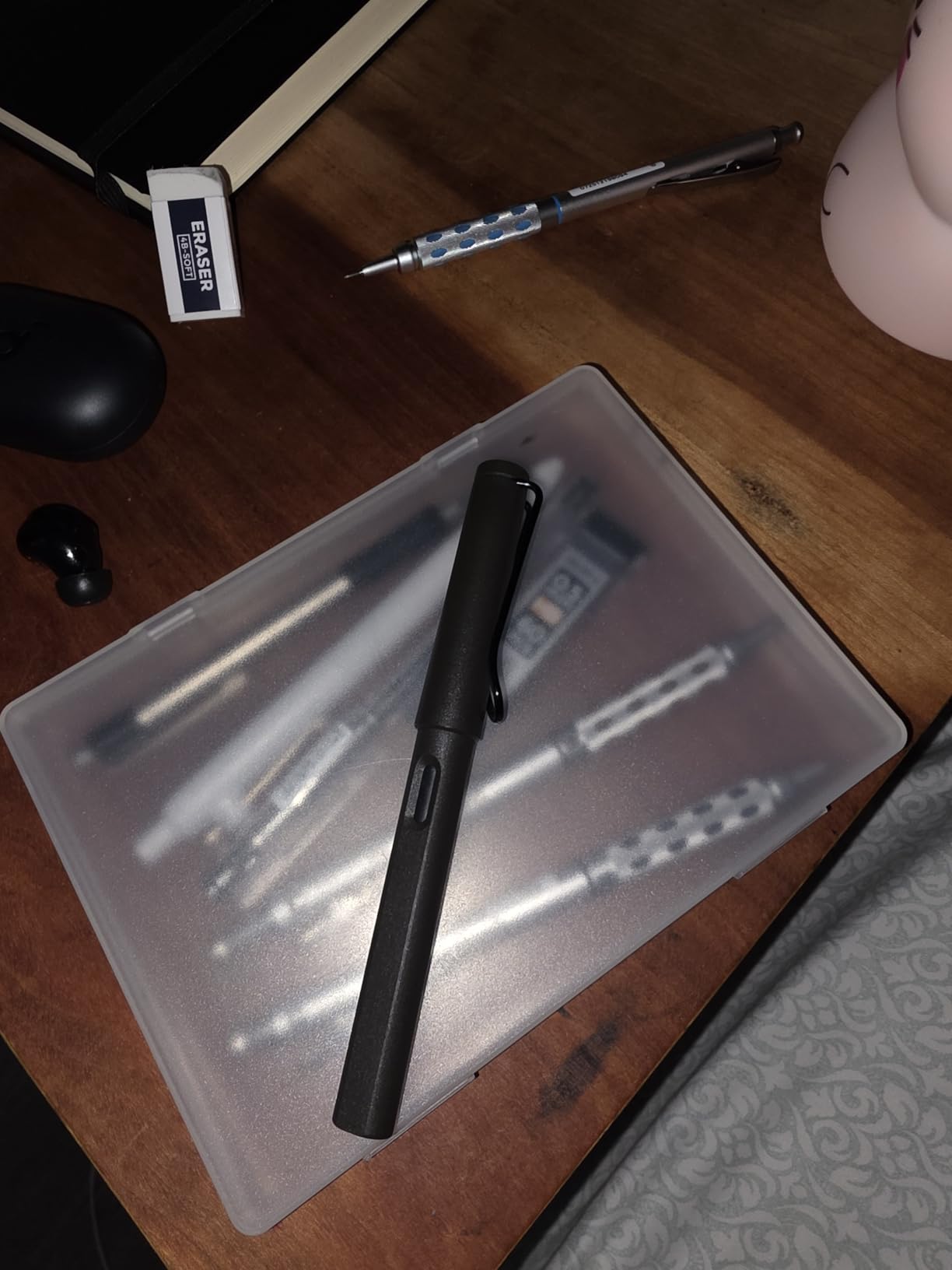 LAMY safari umbra - Fountain Pen with ergonomic grip & polished steel nib in size F - ideal for any Writing & Calligraphy - including LAMY T 10 blue cartridge - Right-Handed customer photo 1