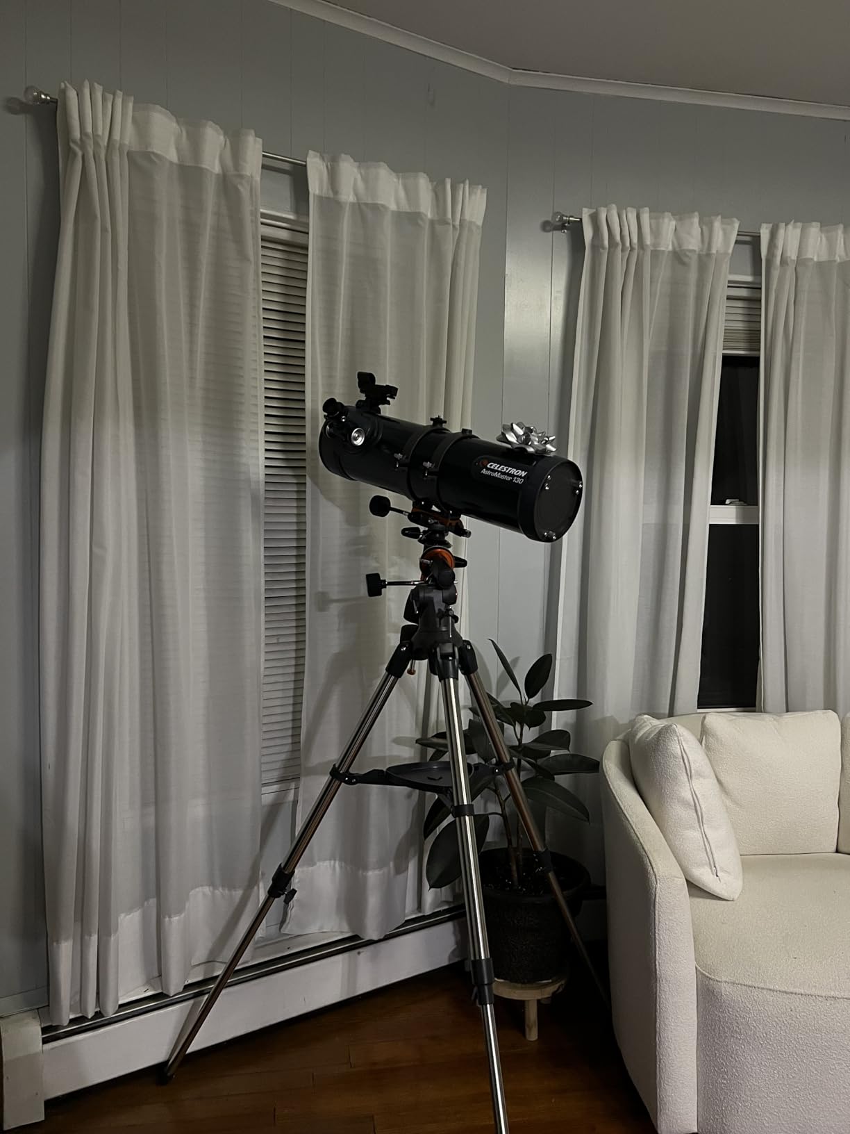 Celestron - AstroMaster 130EQ Newtonian Telescope - Manual Reflector for Beginners - Aluminized Mirror - Adjustable-Height Tripod - Includes Accessories Plus Astronomy Software Package customer photo 2