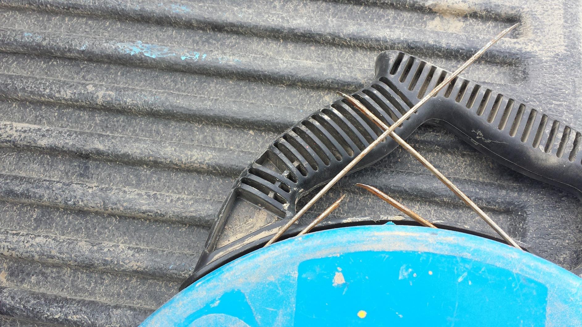 Ideal Electrical 31-067 Stainless Steel Fish Tape 240 ft. Stainless Steel Fish Tape w/Formed Hook & Tuff-Grip Pro Case, Non-Oily Finish, Laser Etched Increments customer photo 1