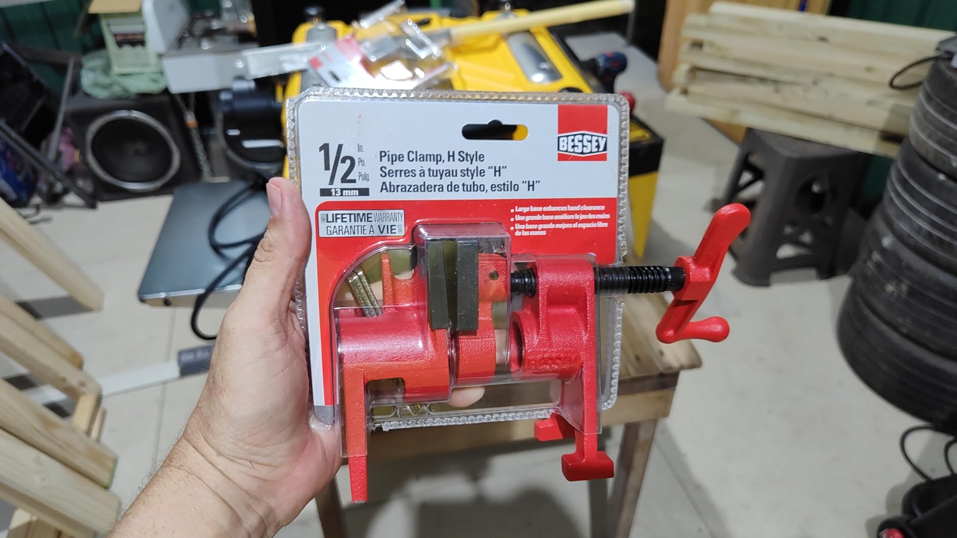 Bessey BPC-H34, 3/4-Inch H Style Pipe Clamps - Versatile Workshop Clamp For Woodworking, Carpentry, Home Improvement, and DIY Projects customer photo 2