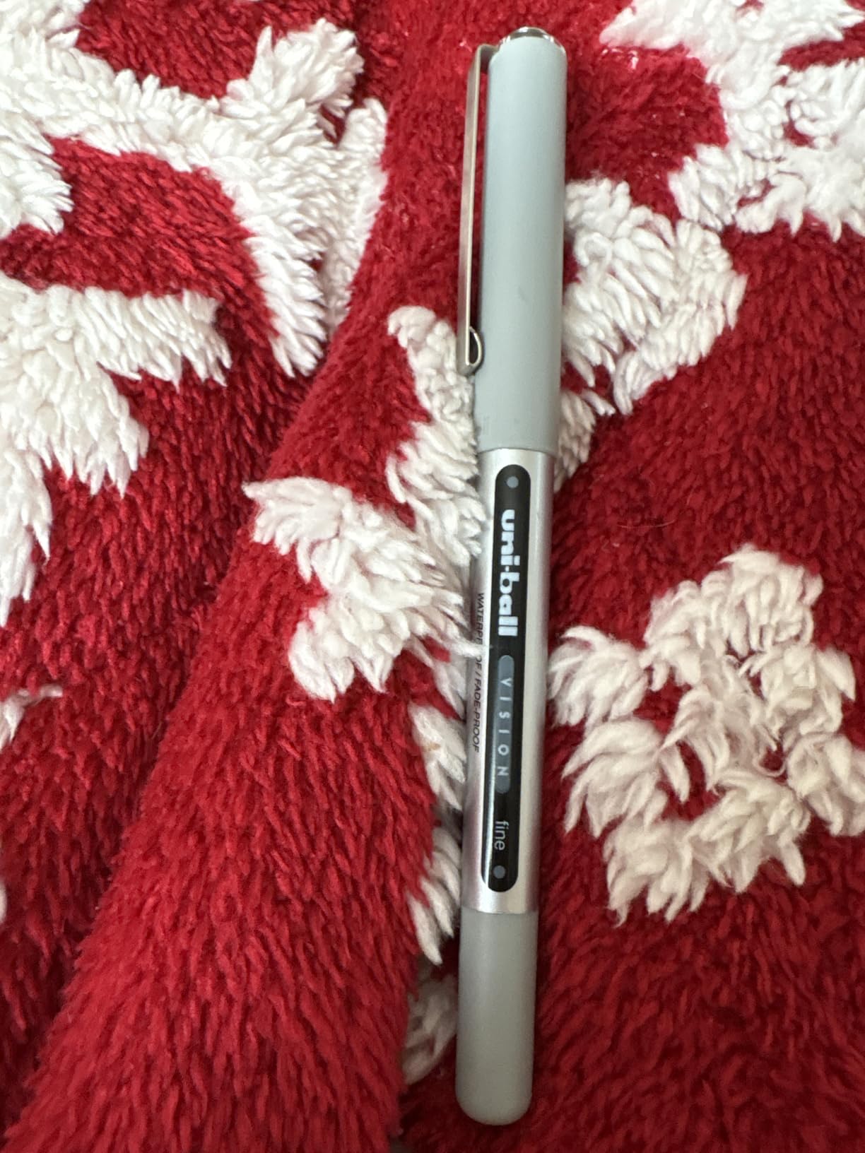 uni-ball Vision Stick Roller Ball Pens, Fine Point, Black Ink, Pack of 4 customer photo 2