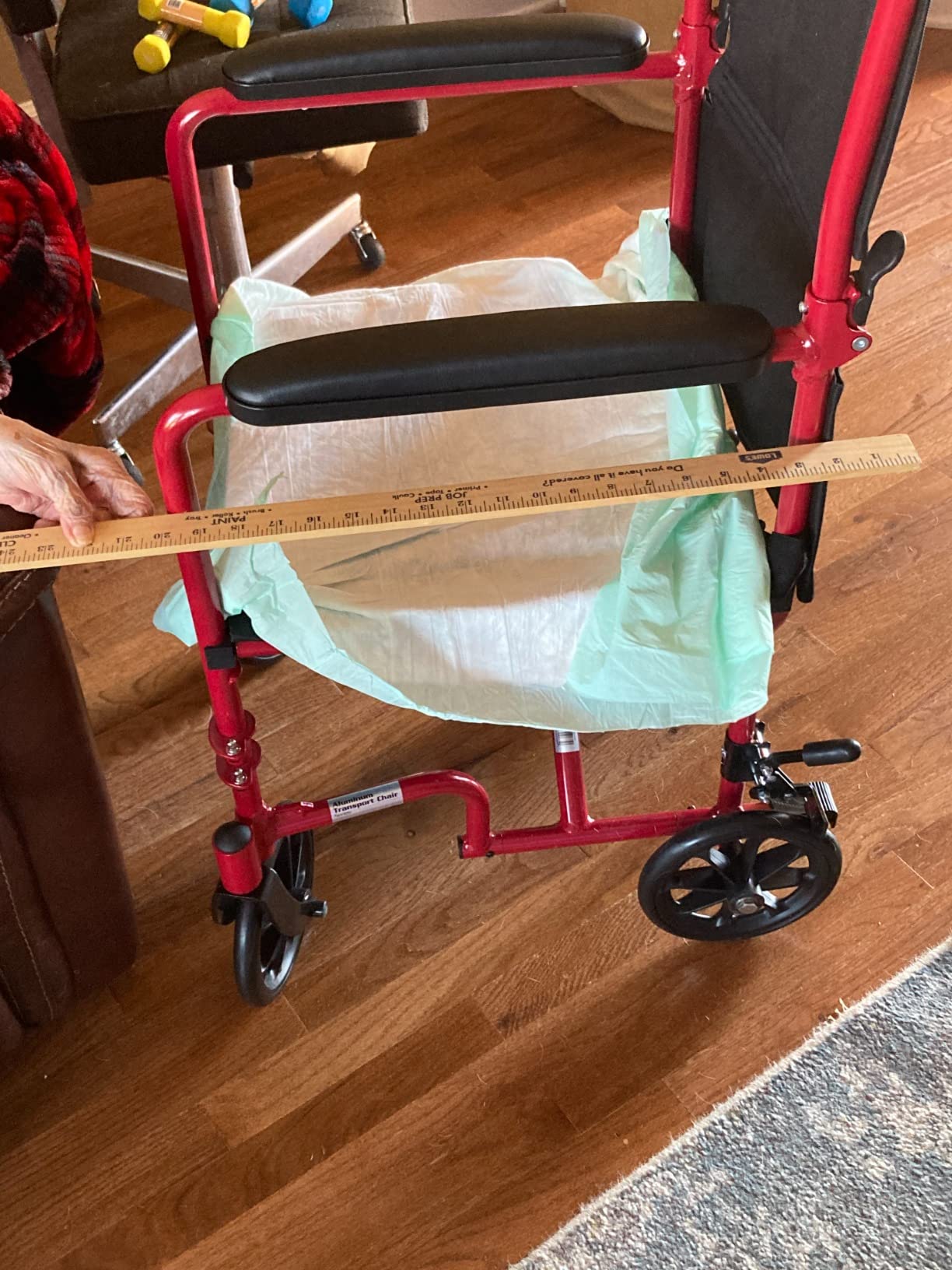 Drive Medical ATC19-BL Lightweight Aluminium Transport Wheelchair with Swing-Away Footrest, Blue customer photo 1