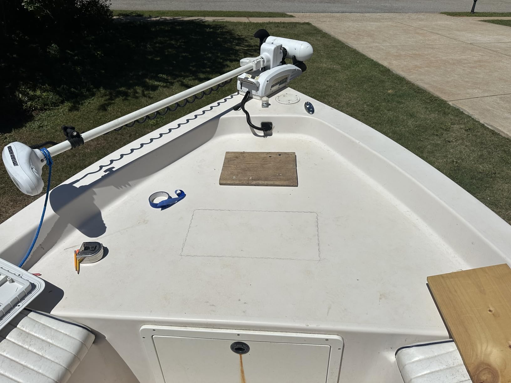 Tempress White 1115 Cam Hatch without Lock customer photo 1