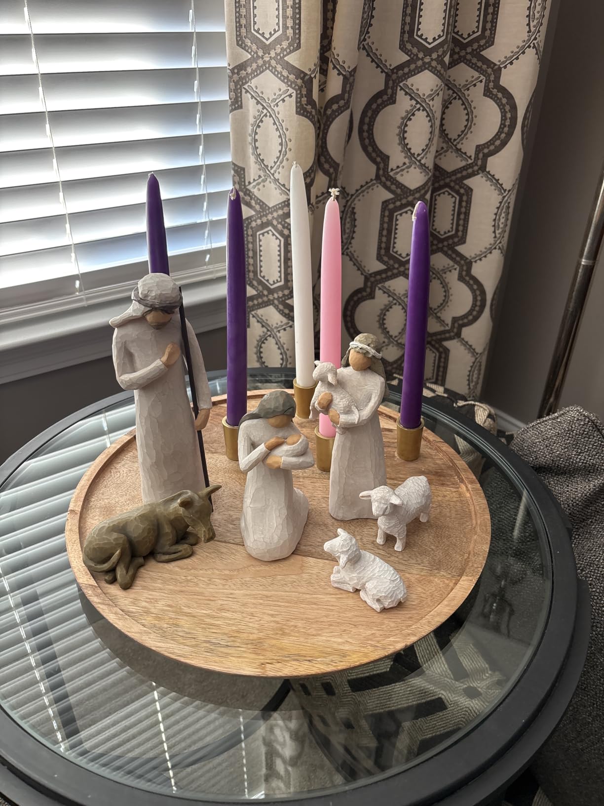 Willow Tree 6-Piece Nativity Set, Behold The Awe and Wonder of The Christmas Story, Build a Family Holiday Tradition with Classic Nativity Collection, Sculpted Hand-Painted Figures customer photo 2