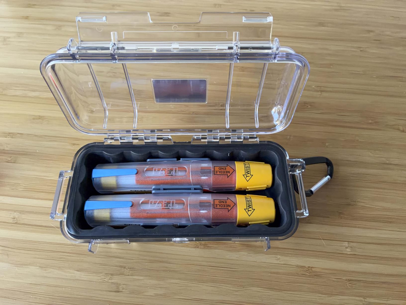 Pelican 1030 Micro Case (Black/Clear) customer photo 1