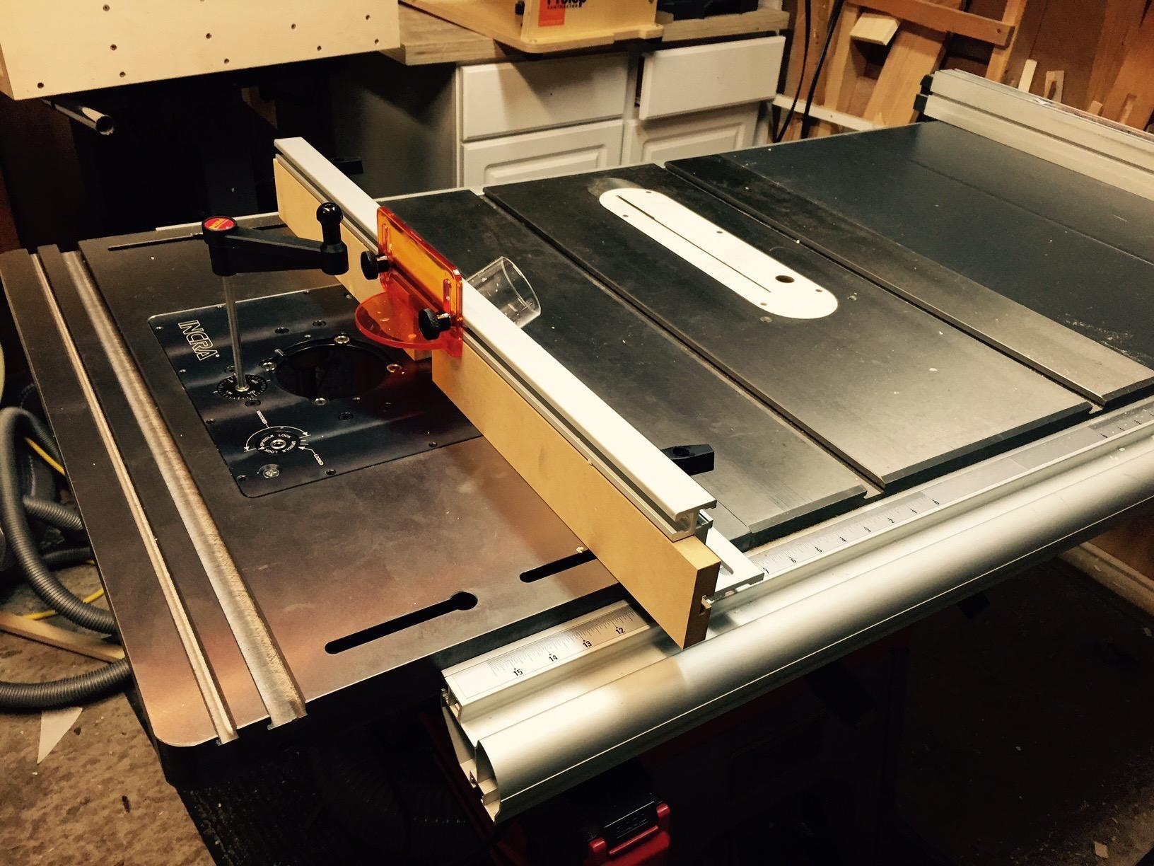 Bench Dog Router Table, Fence w/ Plate (40-120) - Router Fence for Combining w/ Router Lift - ProMAX Includes Cast-Iron Top, Bench Dog's 28