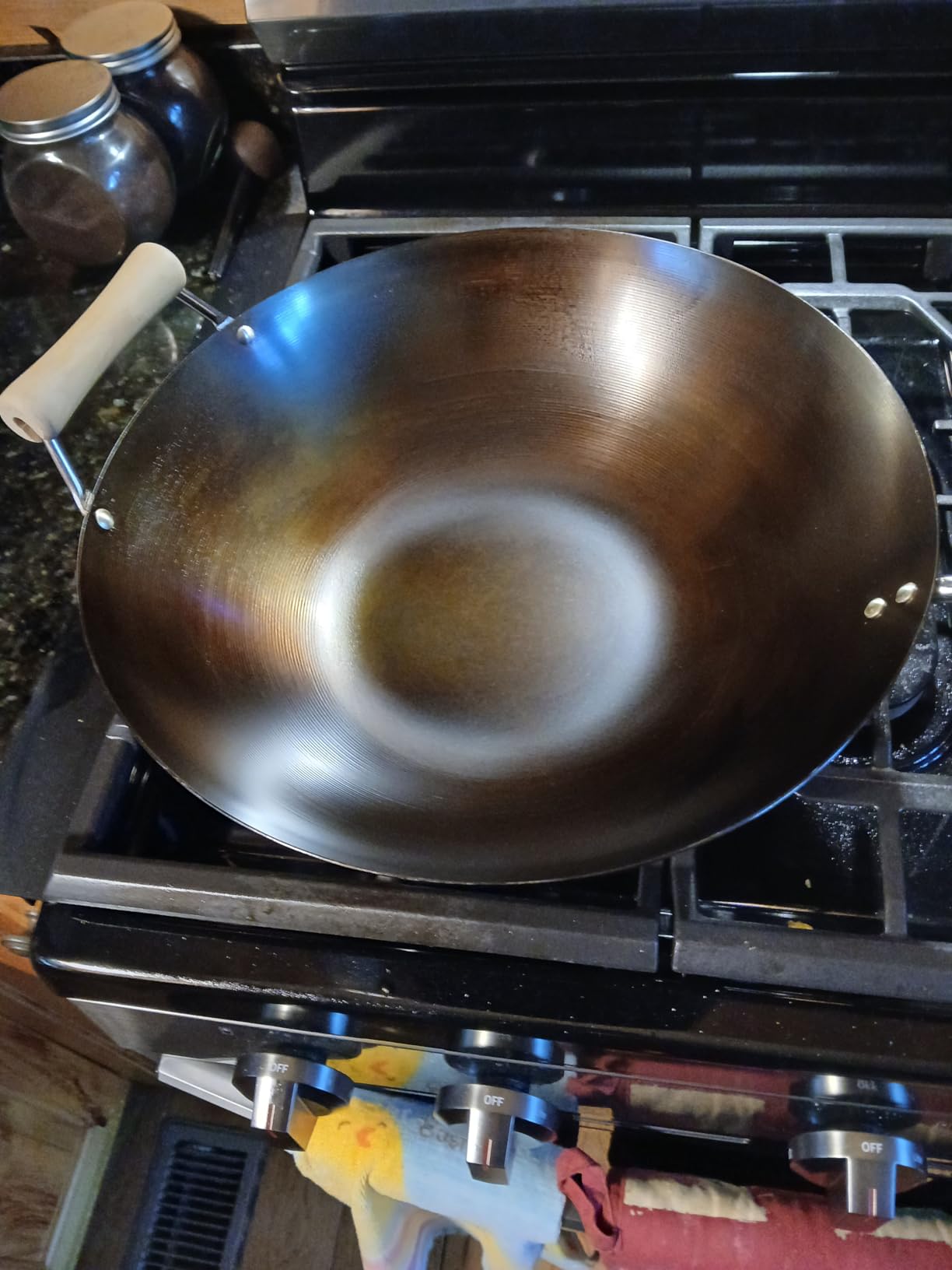 JOYCE CHEN Classic Series 14-Inch Carbon Steel Wok with Birch Handles customer photo 1
