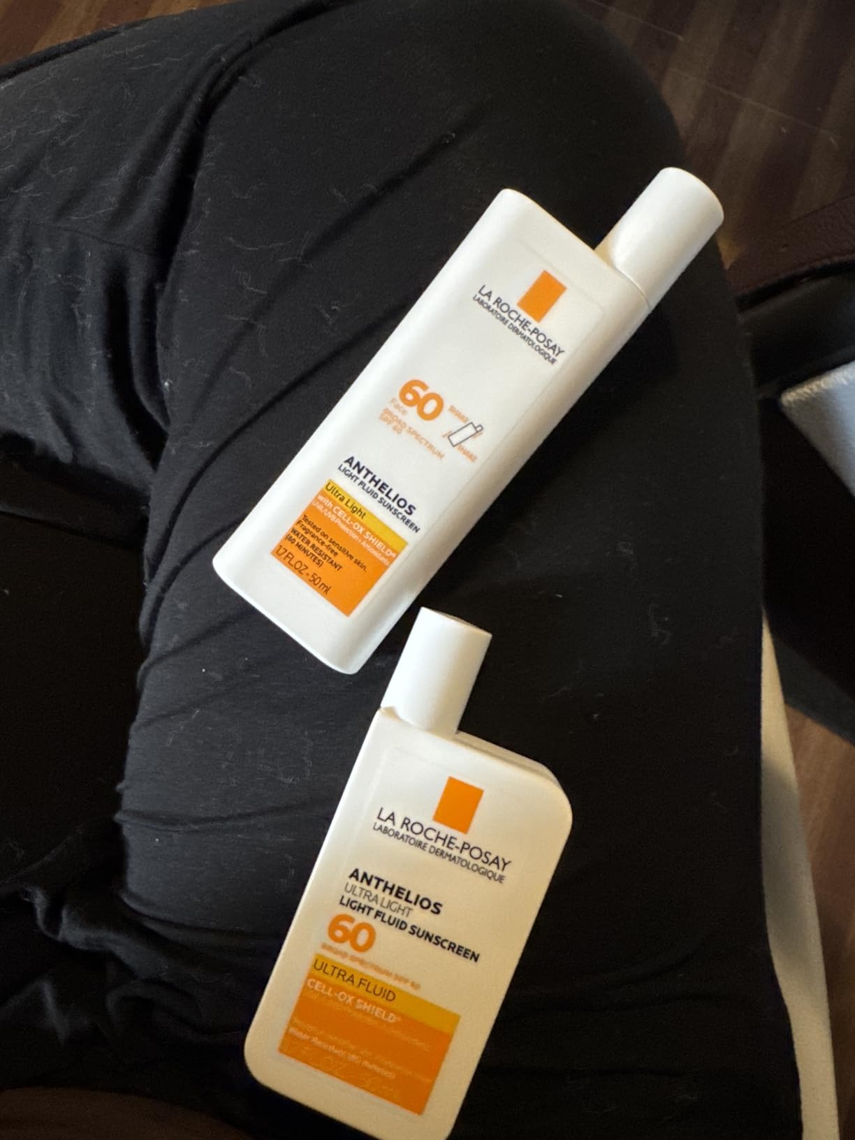La Roche-Posay Anthelios Light Fluid Facial Sunscreen SPF 60, Lightweight Sunscreen For Face, Fluid Texture, Broad Spectrum SPF + Antioxidants, Oil Free & Oxybenzone Free, Travel Size 1.7 Fl. Oz. customer photo 1