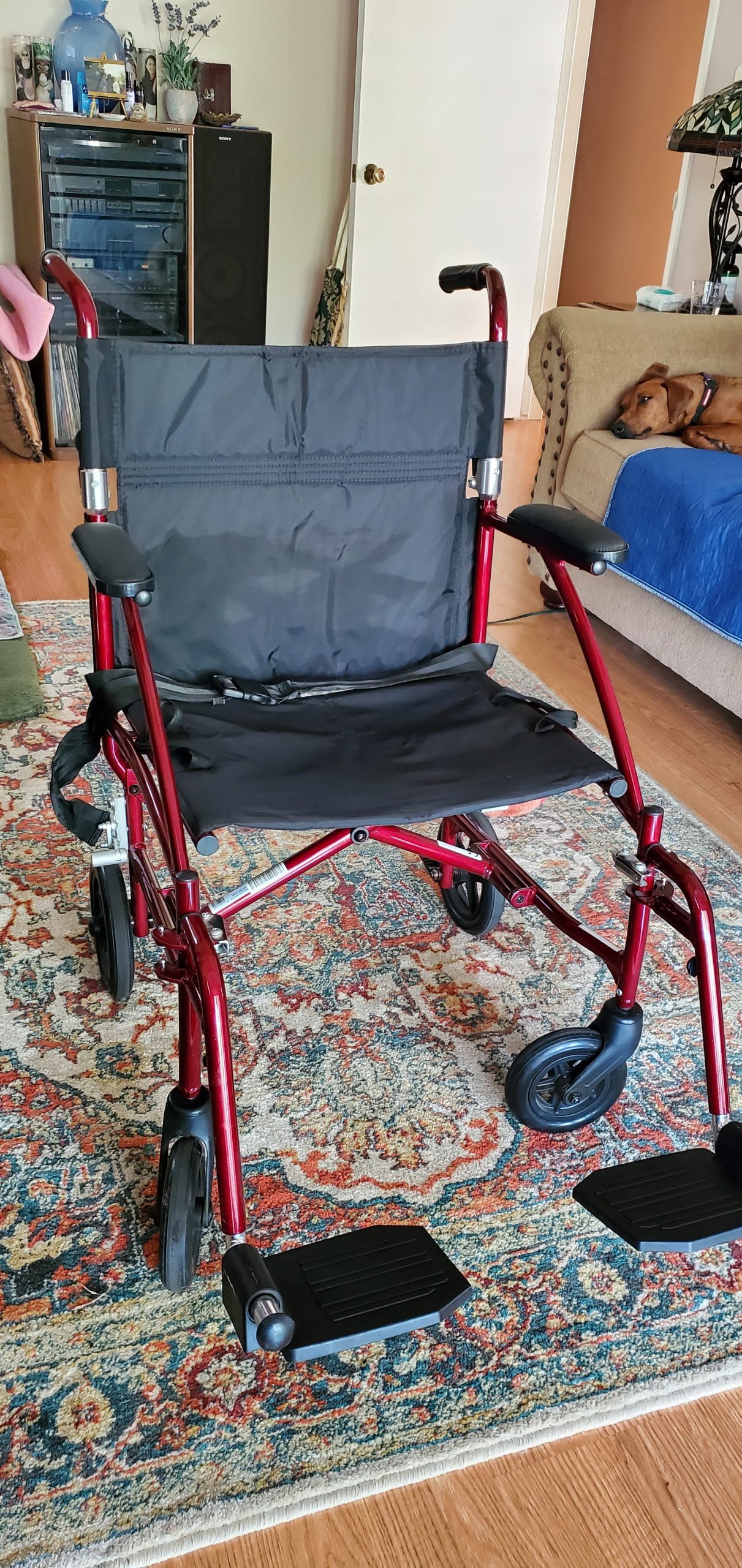 Drive Medical DFL19-RD Fly Lite Ultra Lightweight Folding Transport Wheelchair with Swing-Away Footrests, Red customer photo 2