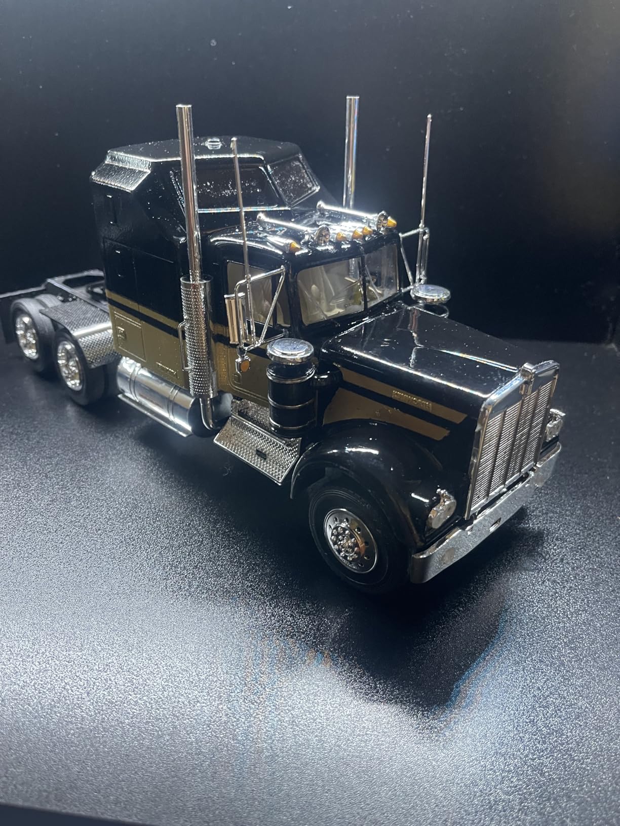 Revell Kenworth W900 customer photo 1
