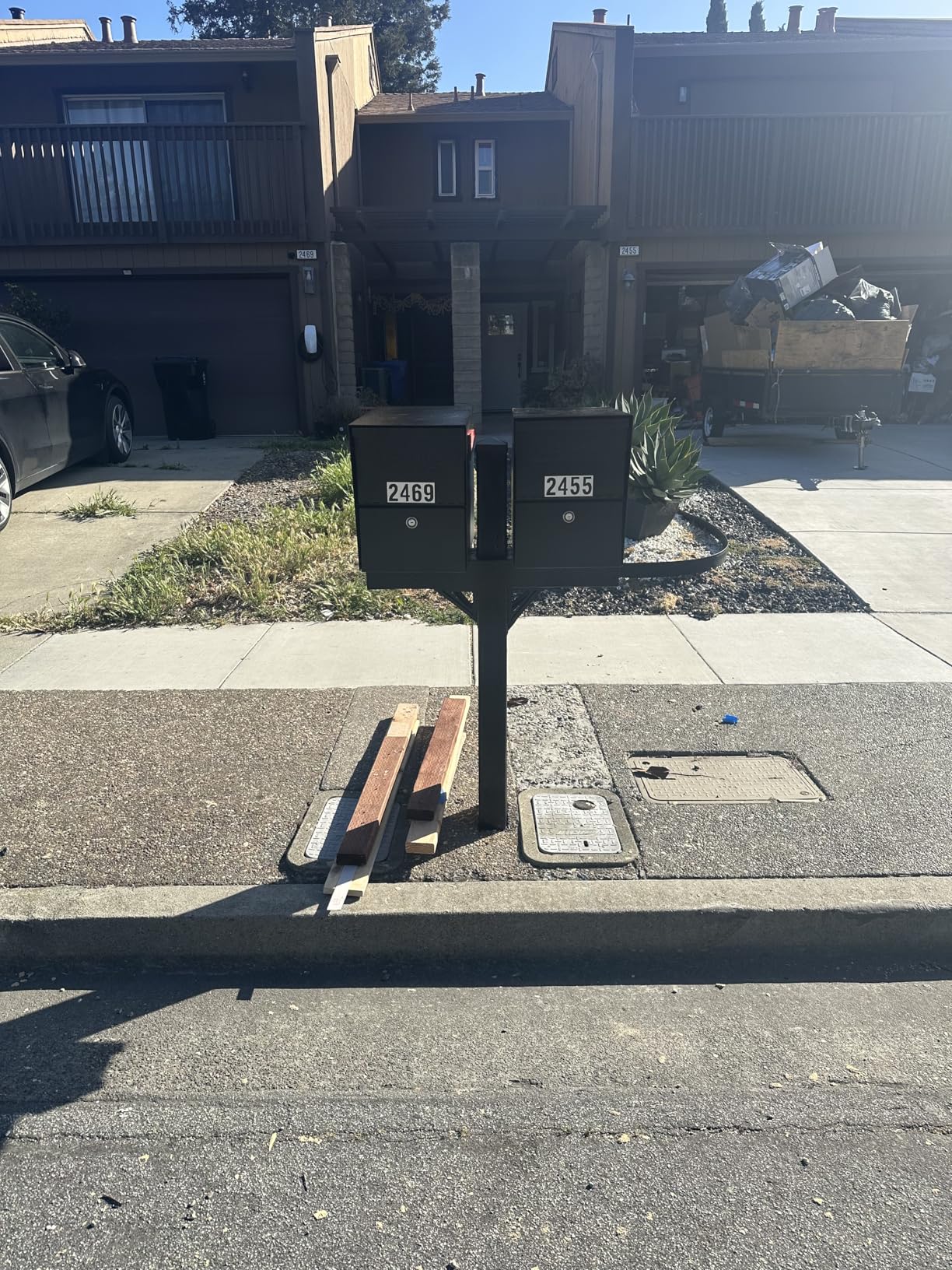 Mail Boss 7206 Package Master Curbside Locking Security Mailbox, Black, Medium customer photo 2