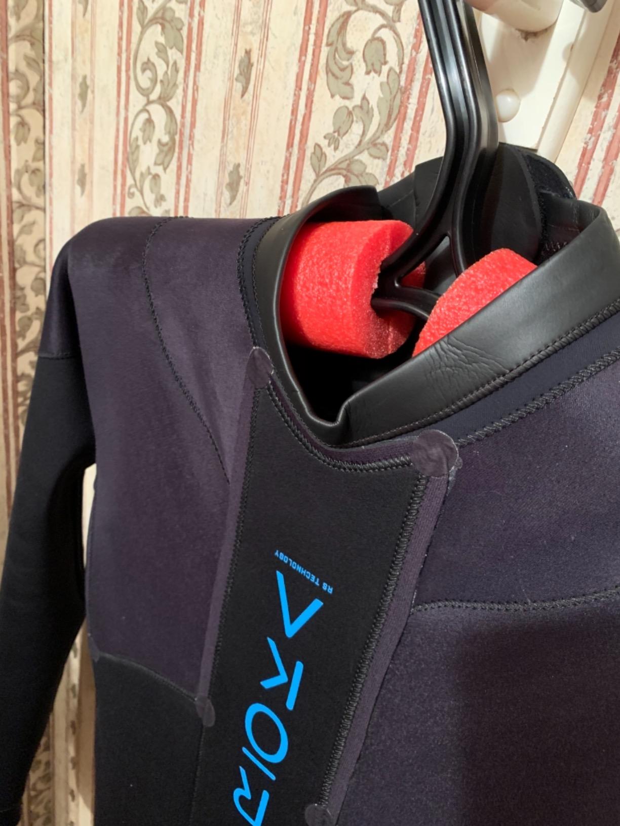 Storm Accessories Scuba Diving and Surfing Wetsuit Hanger customer photo 2