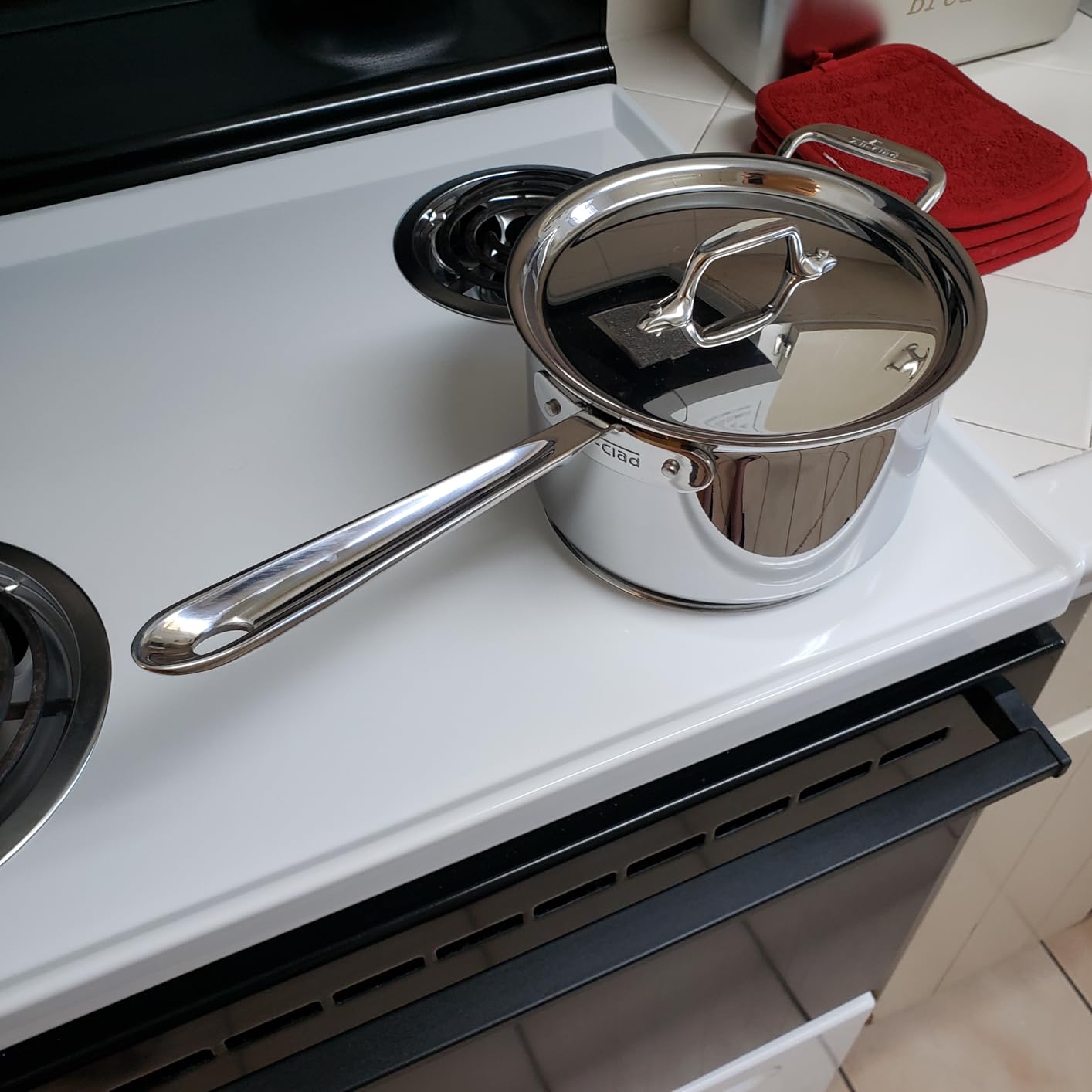 All-Clad D3 Stainless Steel 3 Quart Sauce Pan With Lid - Made in the USA - The Original Bonded Professional Cookware - Oven Safe & Induction Compatible customer photo 2