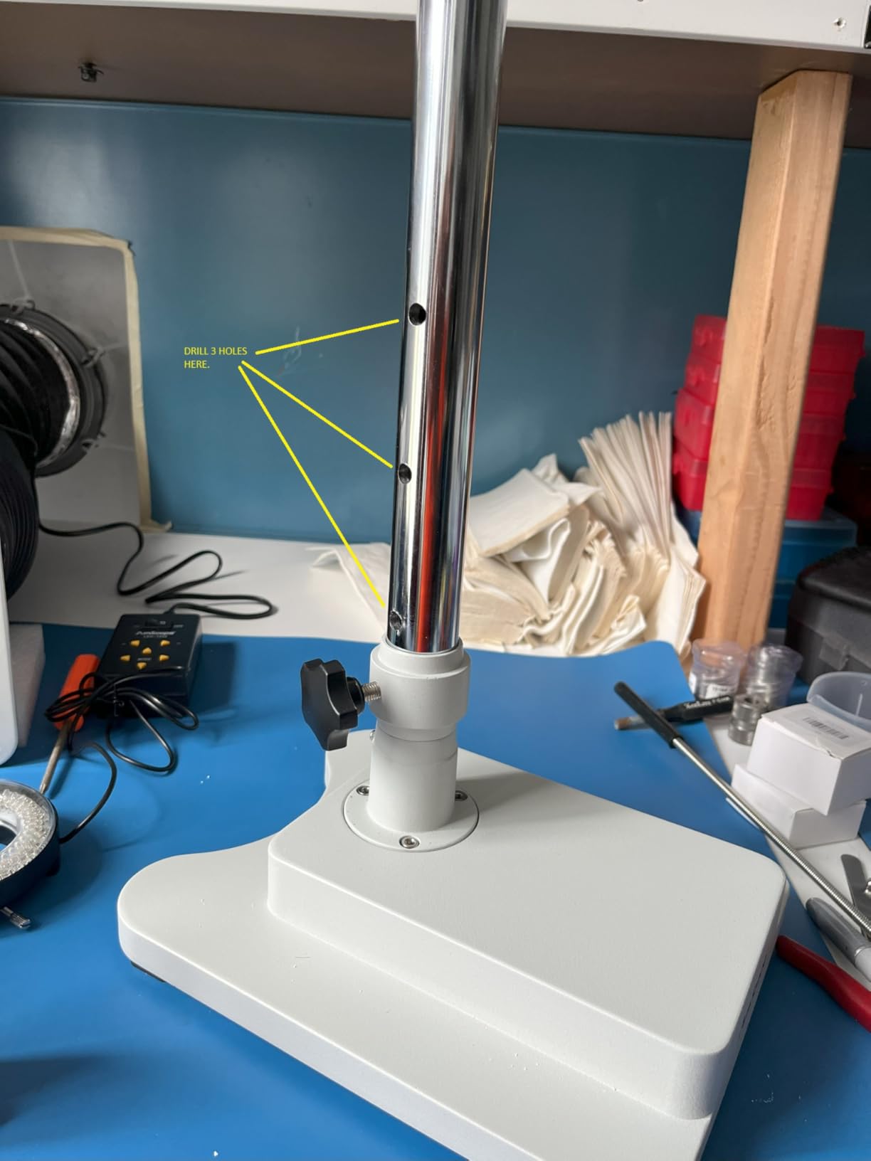 AmScope SM-4TZ-144A Professional Trinocular Stereo Zoom Microscope, WH10x Eyepieces, 3.5X-90X Magnification, 0.7X-4.5X Zoom Objective, Four-Zone LED Ring Light, Double-Arm Boom Stand, 110V-240V, Includes 0.5X and 2.0X Barlow Lens customer photo 2