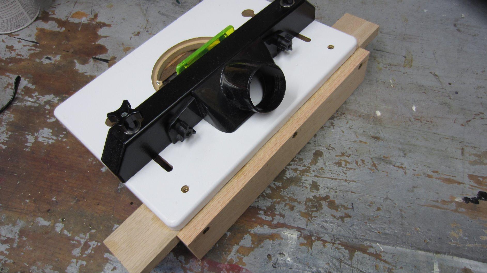 Rockler Trim Router Table - Adjustable Table Router w/Pre-Drilled Holes on Back customer photo 1