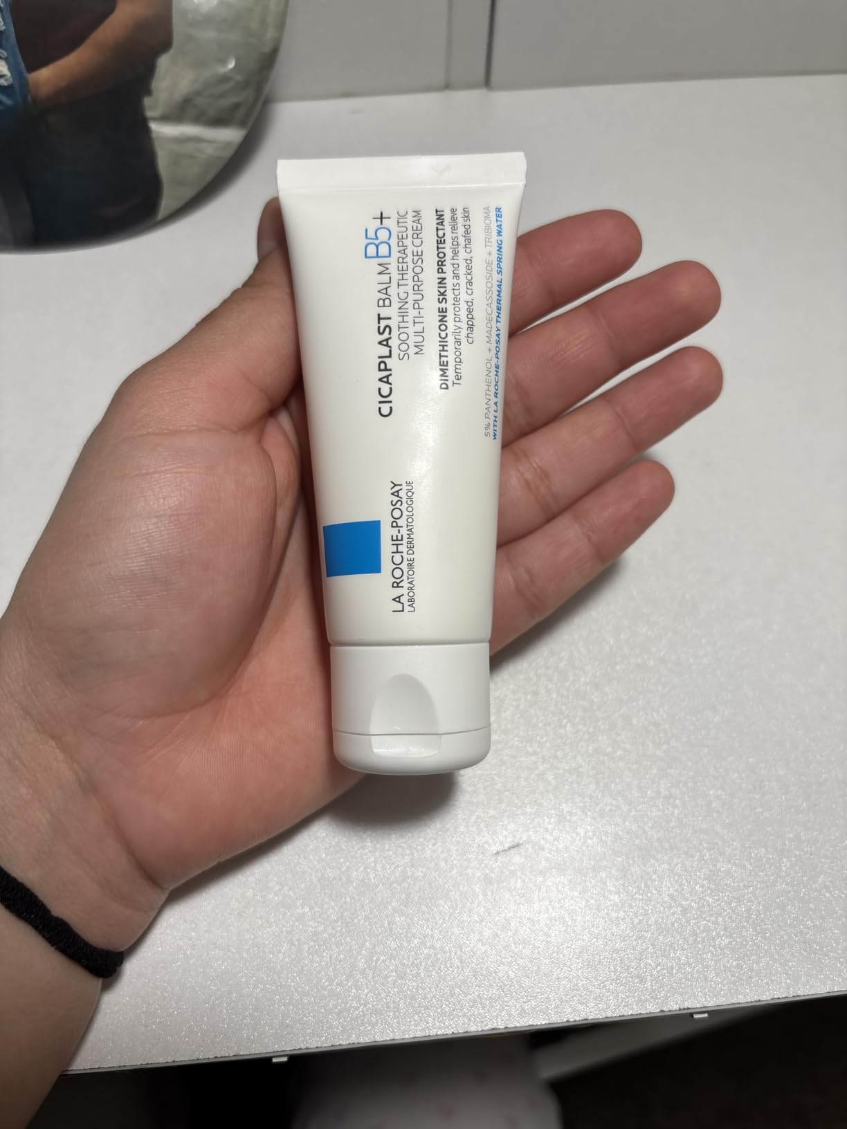 La Roche-Posay Cicaplast Balm B5 Skin Barrier Repair Cream with Centella Asiatica, Shea Butter & Panthenol | Multi-Purpose Healing Ointment for Dry, Irritated Skin | Face, Body & Hand Balm, Baby Safe customer photo 2