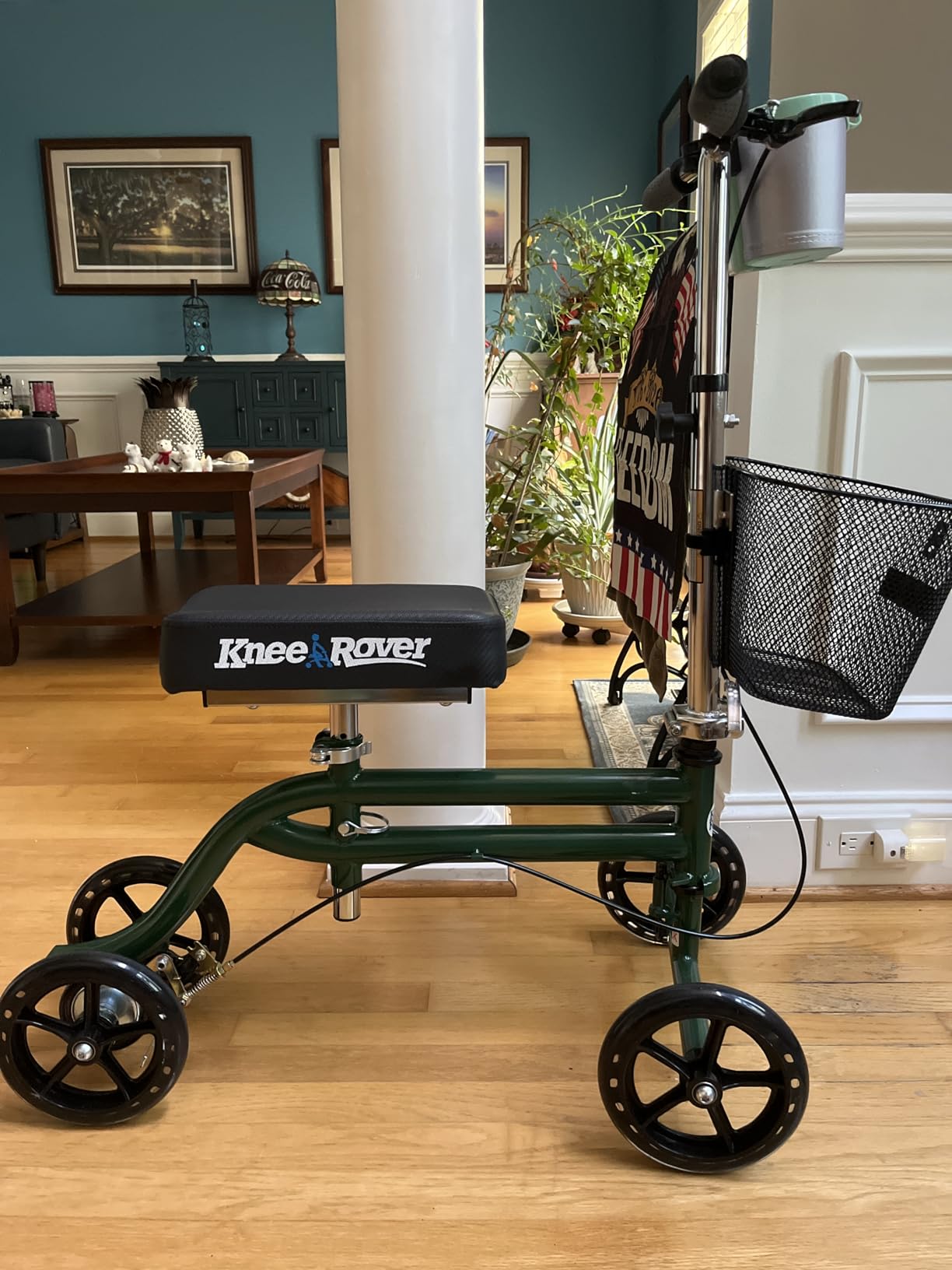 KneeRover Steerable Knee Scooter Knee Walker for Adults for Foot Surgery, Broken Ankle, Foot Injuries - Foldable Knee Rover Scooter for Broken Foot Injured Leg Crutch Alternative with Basket (Green) customer photo 1
