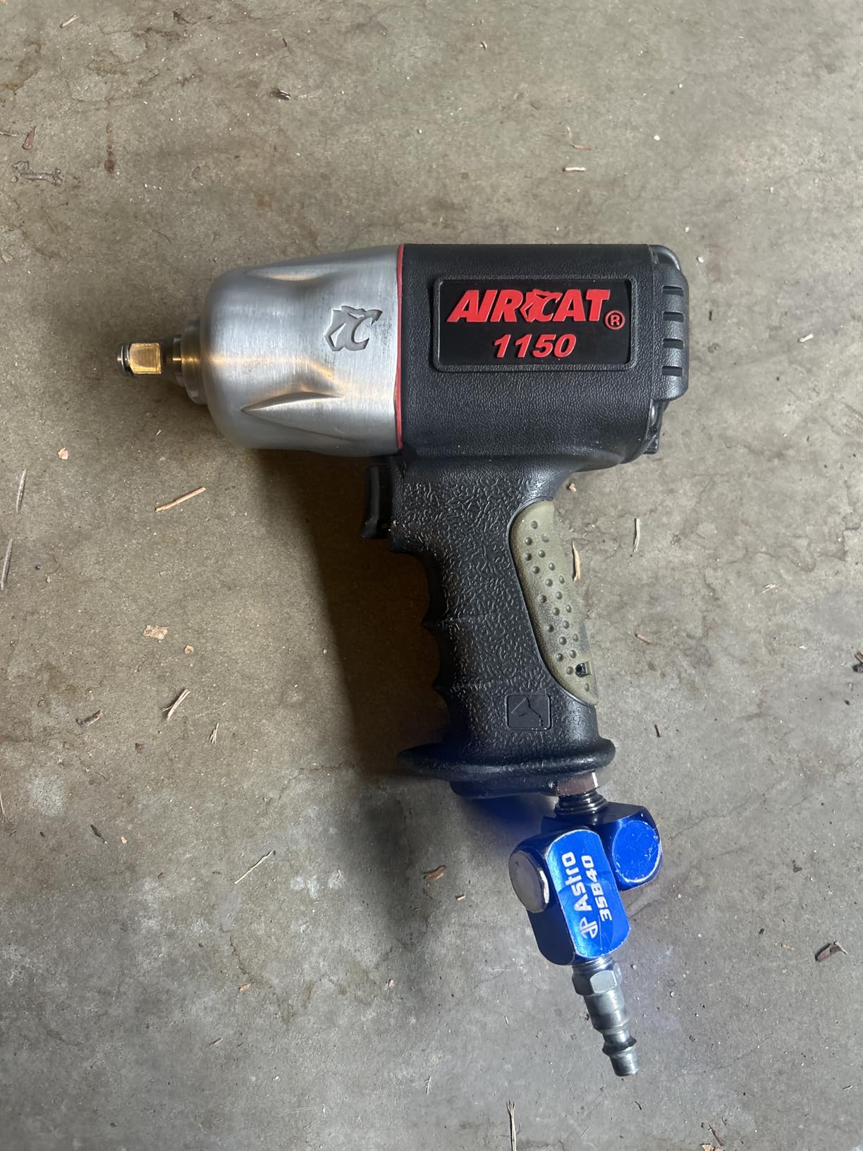 AIRCAT Pneumatic Tools 1150 1/2-Inch Composite Impact Wrench - Compact & Low Weight - Impact Tool for Automotive Repairs & Maintenance customer photo 2