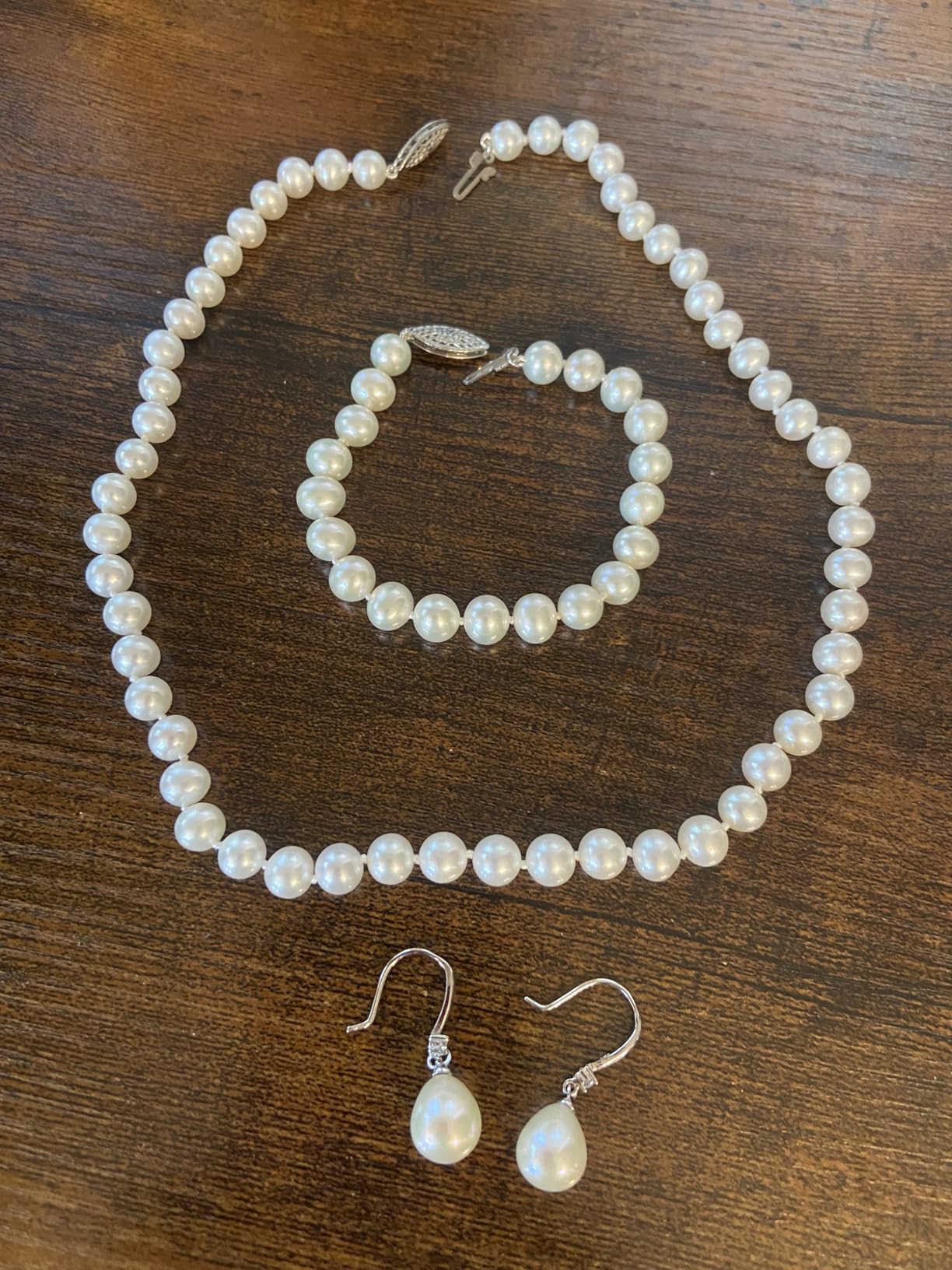 Real Freshwater Pearl Necklace for Women, Round White Genuine Cultured Freshwater Pearls, Classic Single Strand Pearl Necklace, Sterling Silver Fishhook Clasp customer photo 1
