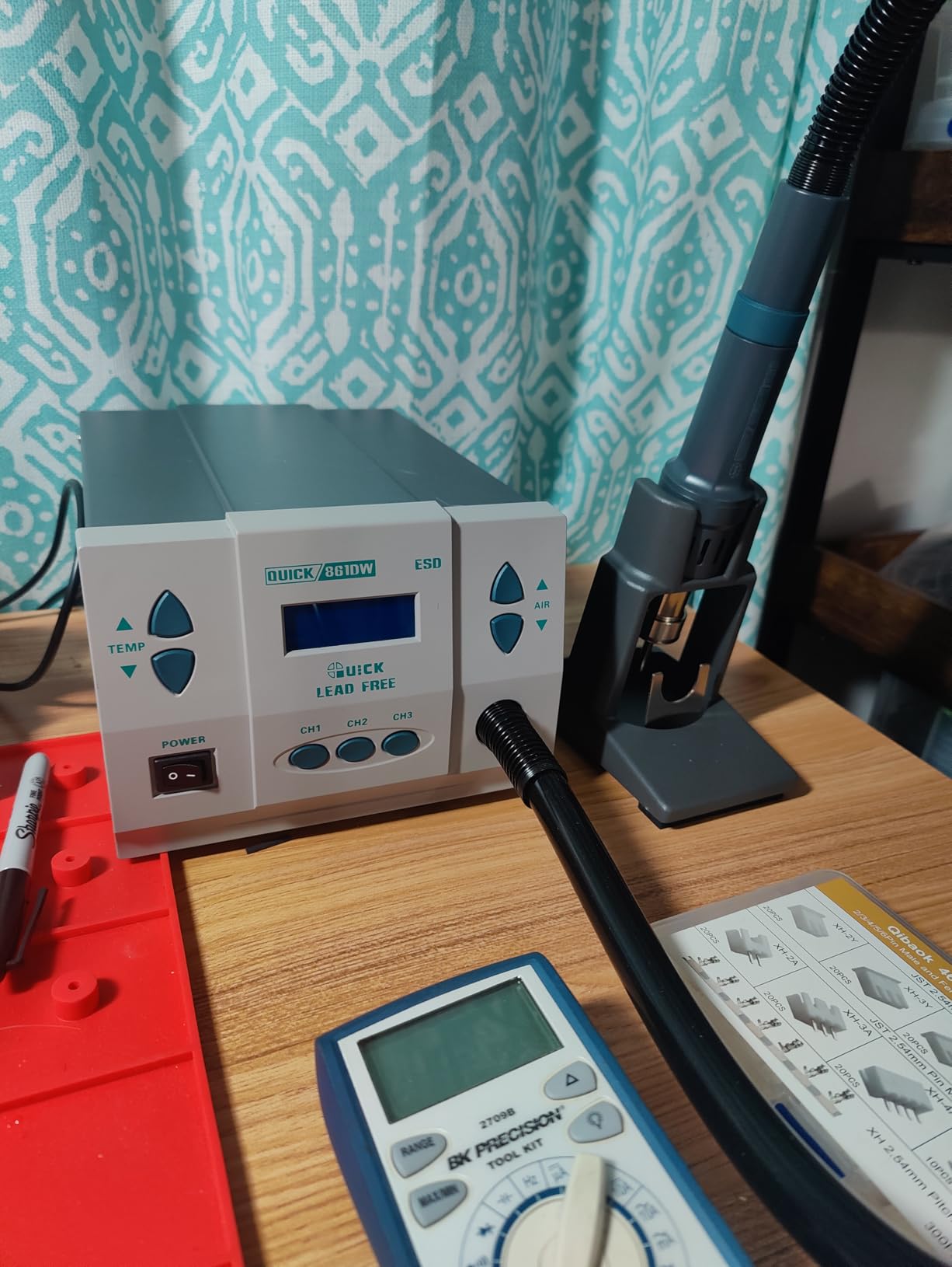 Quick 861DW 1000W Digital Rework Station with LCD Display customer photo 2