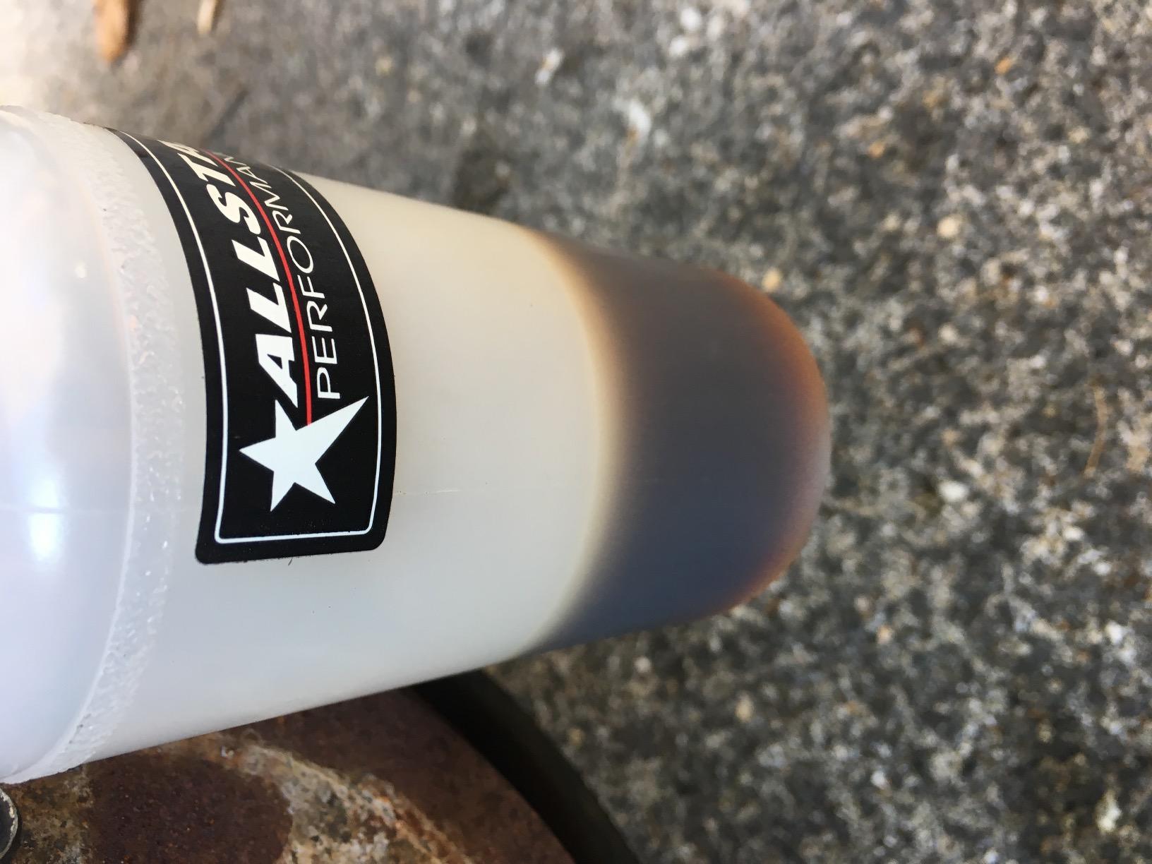 Allstar Performance ALL11017 Bleeder Bottle with Magnet and Check Valve, White customer photo 1