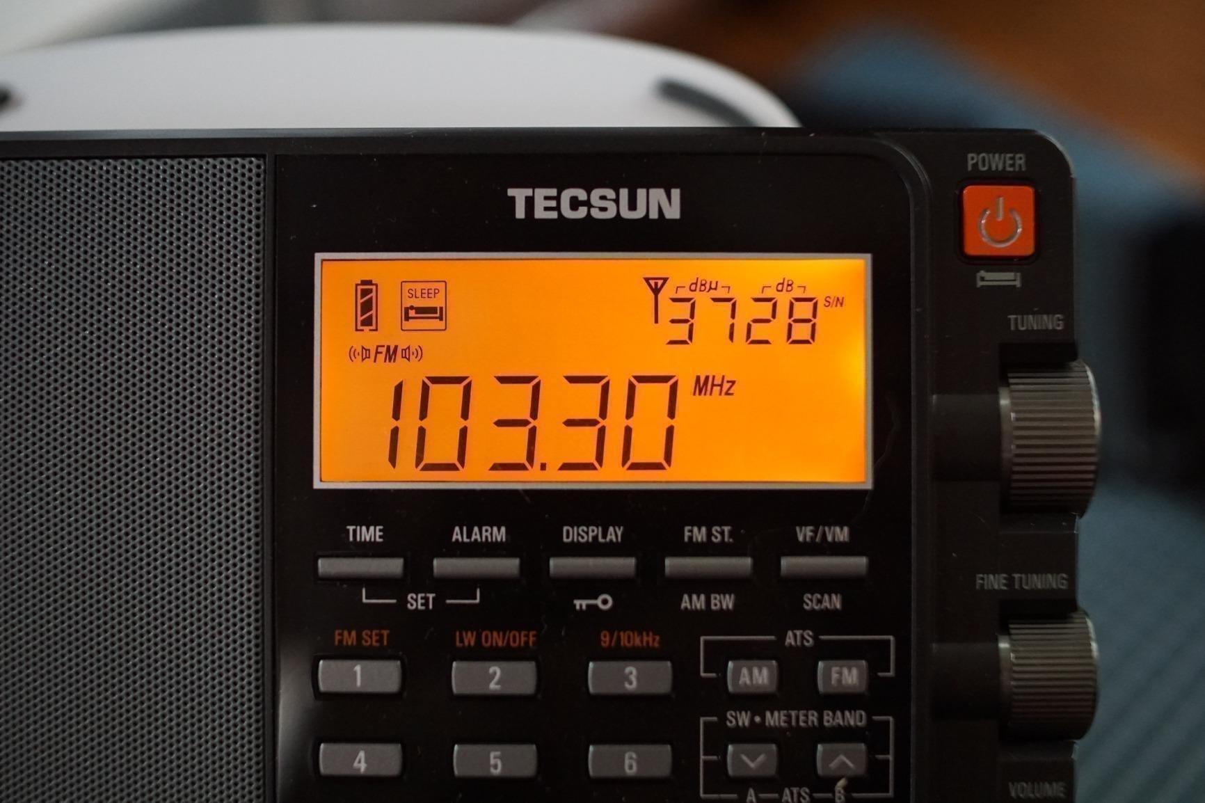 Tecsun PL880 Portable Digital PLL Dual Conversion AM/FM Longwave Shortwave Radio with SSB (Single Side Band) Reception customer photo 2