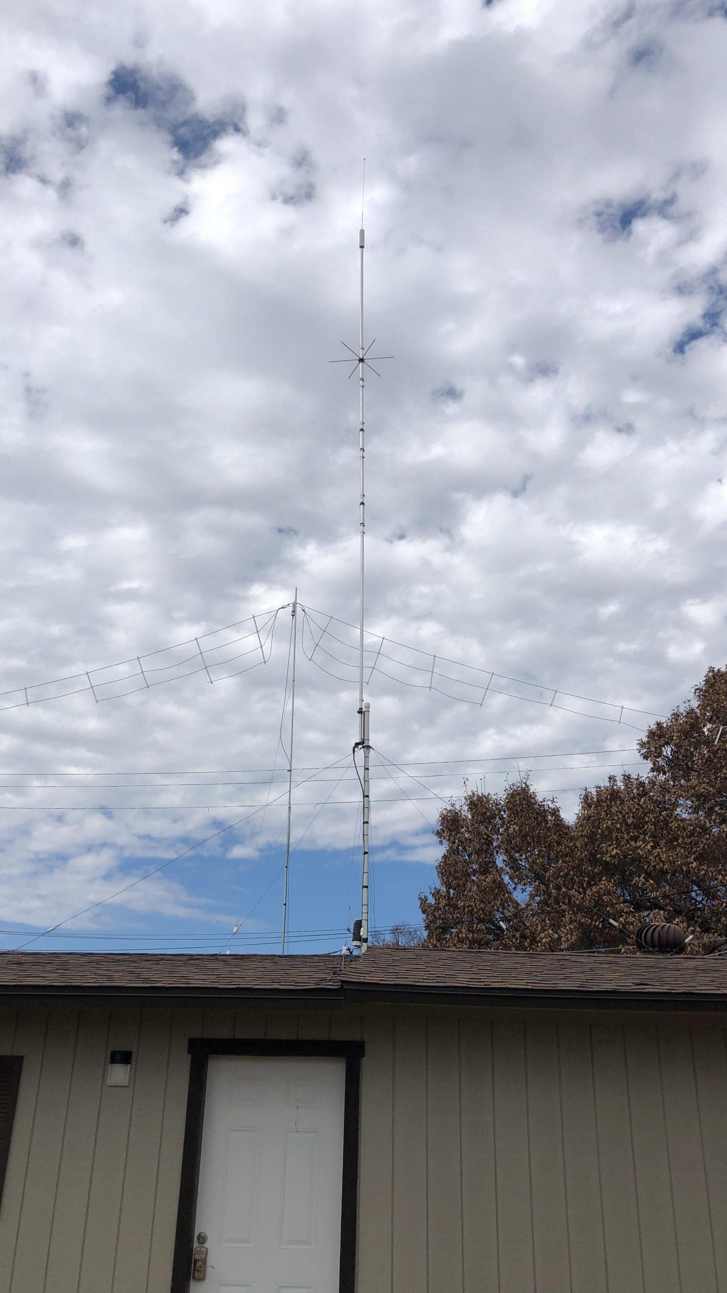 Hustler HF MultiBand Vertical Amateur Ham Radio Base Antenna 5BTV customer photo 2