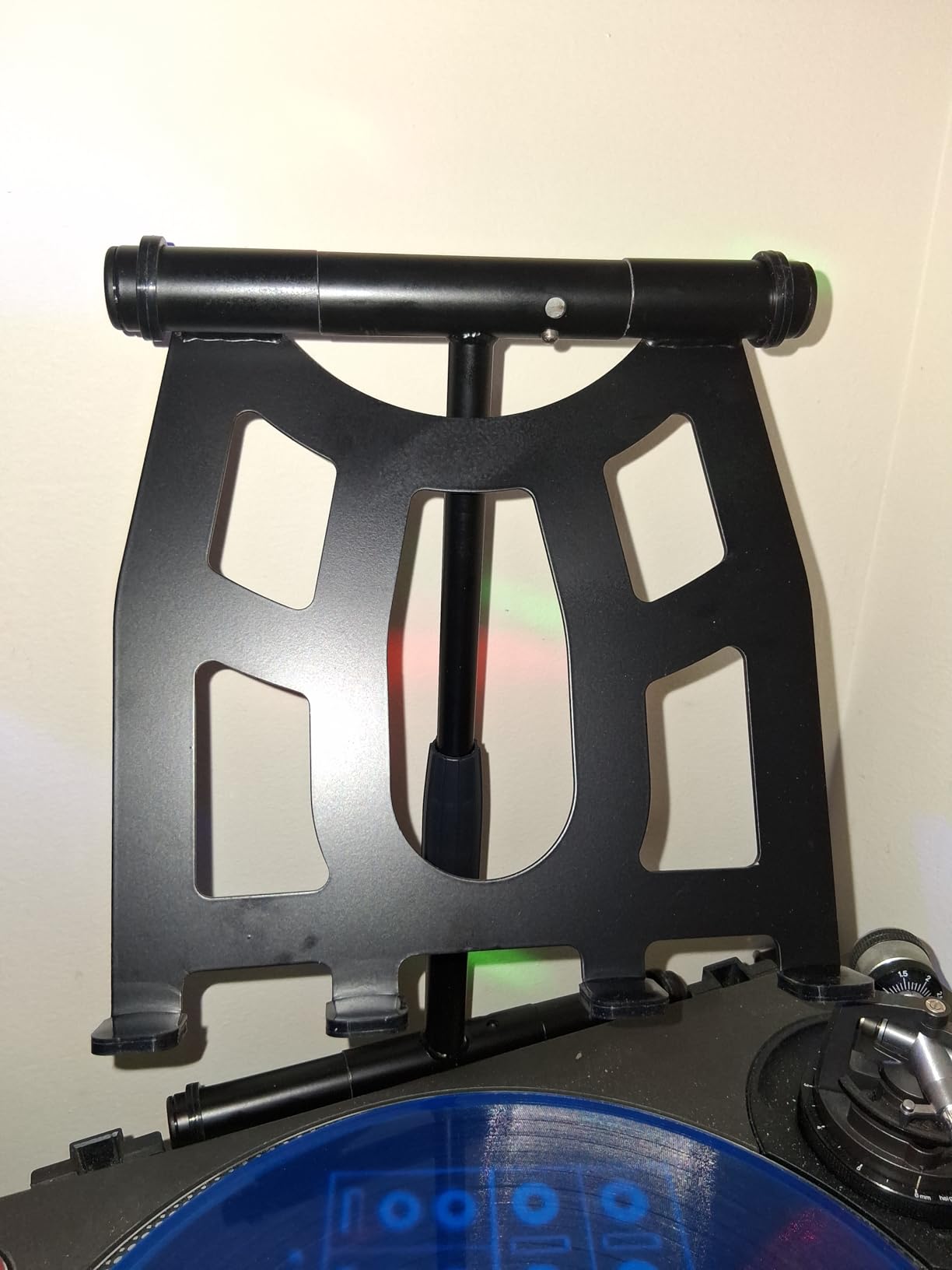 Pyle Portable Folding Laptop Stand - Standing Table with Adjustable Angle, Foldable Height and Four Prong Anti-Slip Tray for iPad, Tablet, DJ Mixer, Workstation, Gaming and Home Use - PLPTS55 customer photo 1