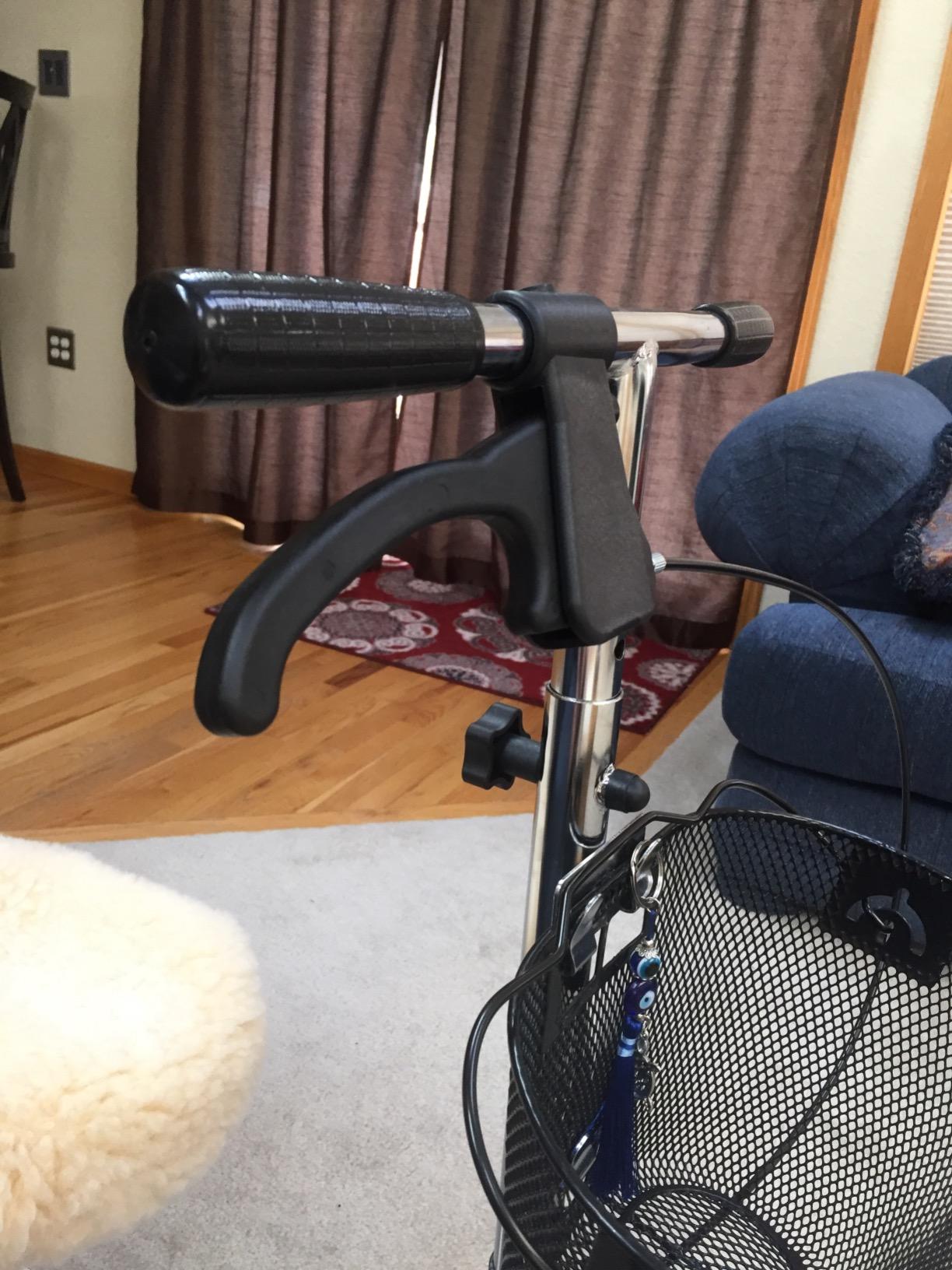 Roscoe Medical Knee Walker Scooter for Adults for Foot Surgery, Foldable Leg Scooter for Broken Foot, All Terrain Adjustable Knee Crutch Scooter (Burgundy) customer photo 2