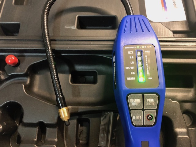 Mastercool 55900 Intellasense II Refrigerant Leak Detector - Heated Tin Oxide Sensor, Super Sensitive Mode, Certified for R134a and R1234yf customer photo 1